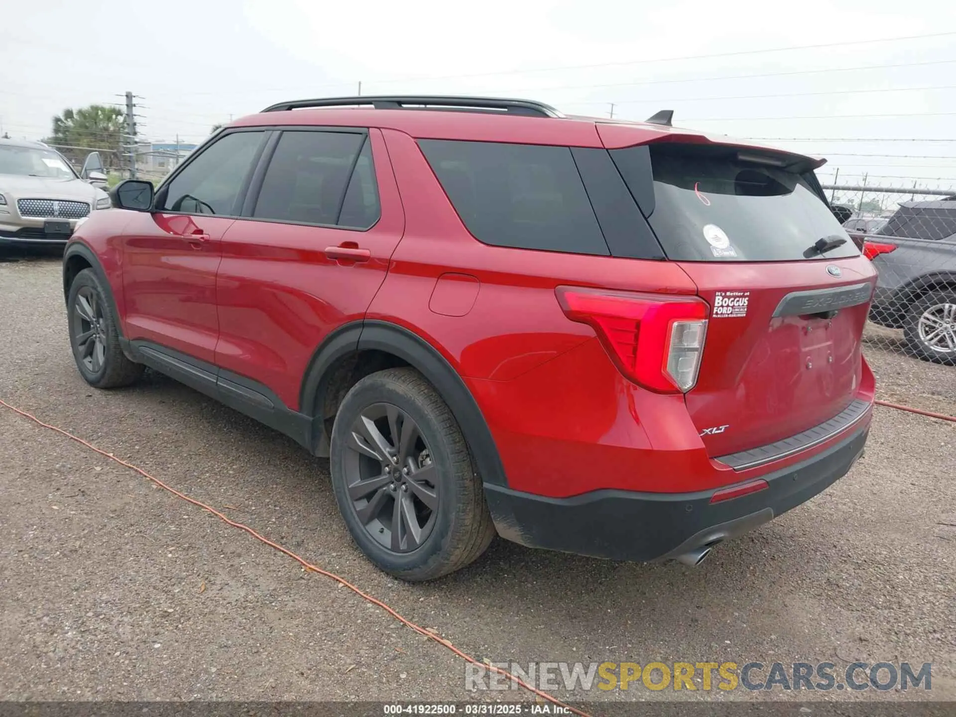 3 Photograph of a damaged car 1FMSK7DHXMGA81674 FORD EXPLORER 2021
