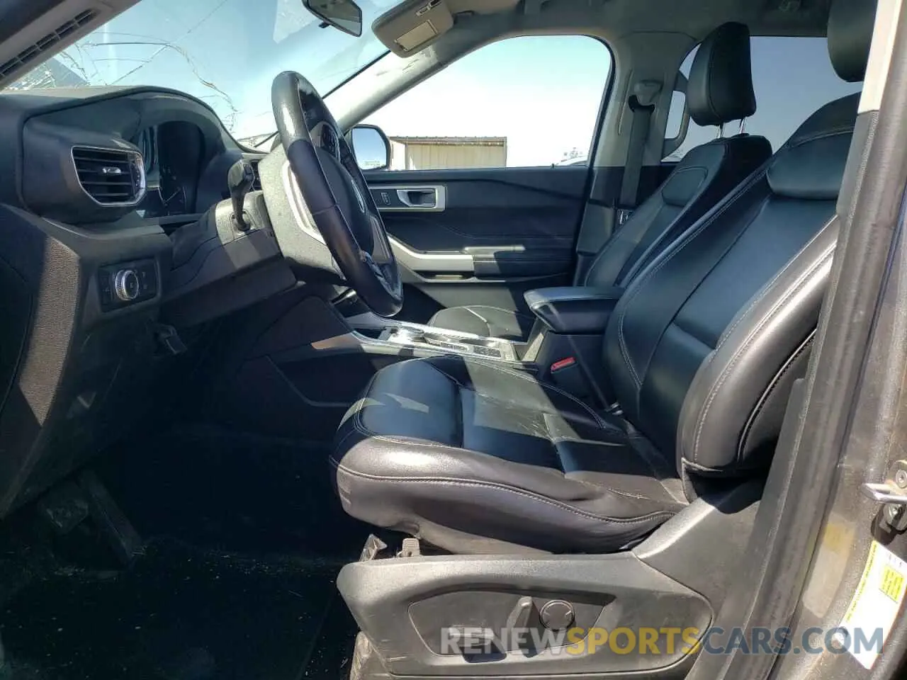 7 Photograph of a damaged car 1FMSK7DHXMGB43641 FORD EXPLORER 2021