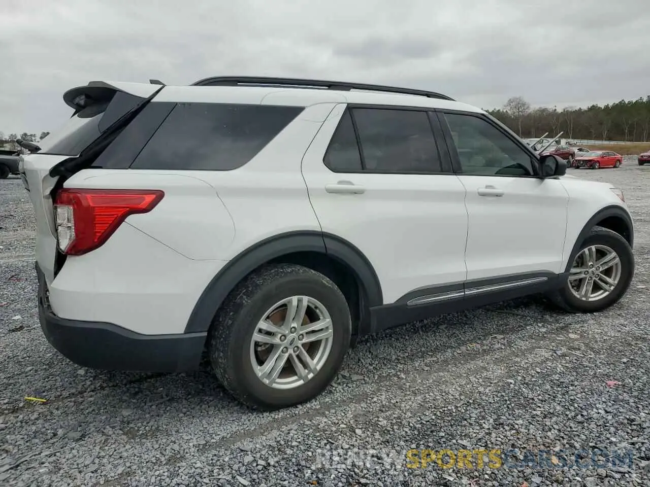 3 Photograph of a damaged car 1FMSK7DHXMGC47952 FORD EXPLORER 2021