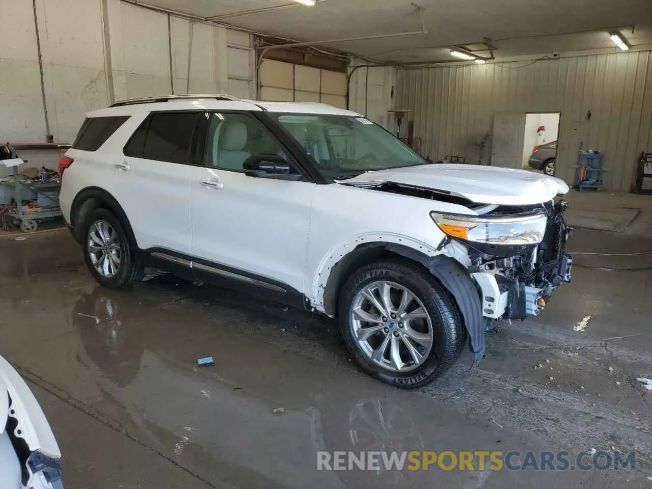 4 Photograph of a damaged car 1FMSK7FH4MGA37134 FORD EXPLORER 2021