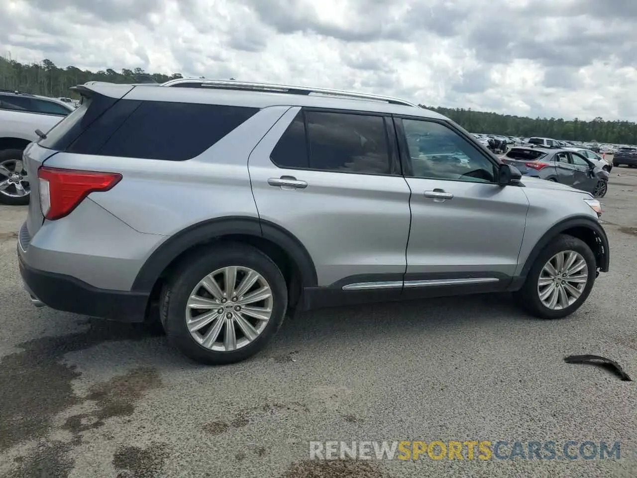 3 Photograph of a damaged car 1FMSK7FH5MGA11710 FORD EXPLORER 2021