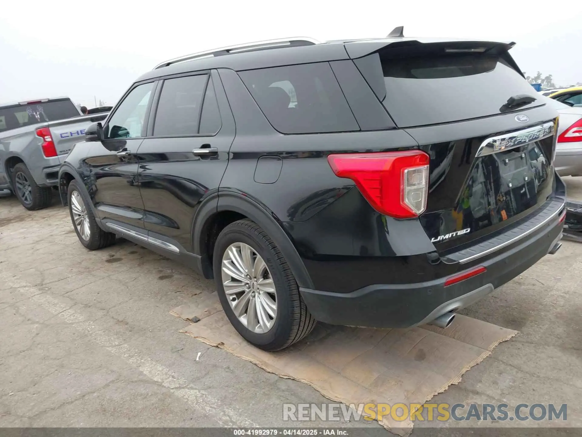 3 Photograph of a damaged car 1FMSK7FH6MGA46420 FORD EXPLORER 2021