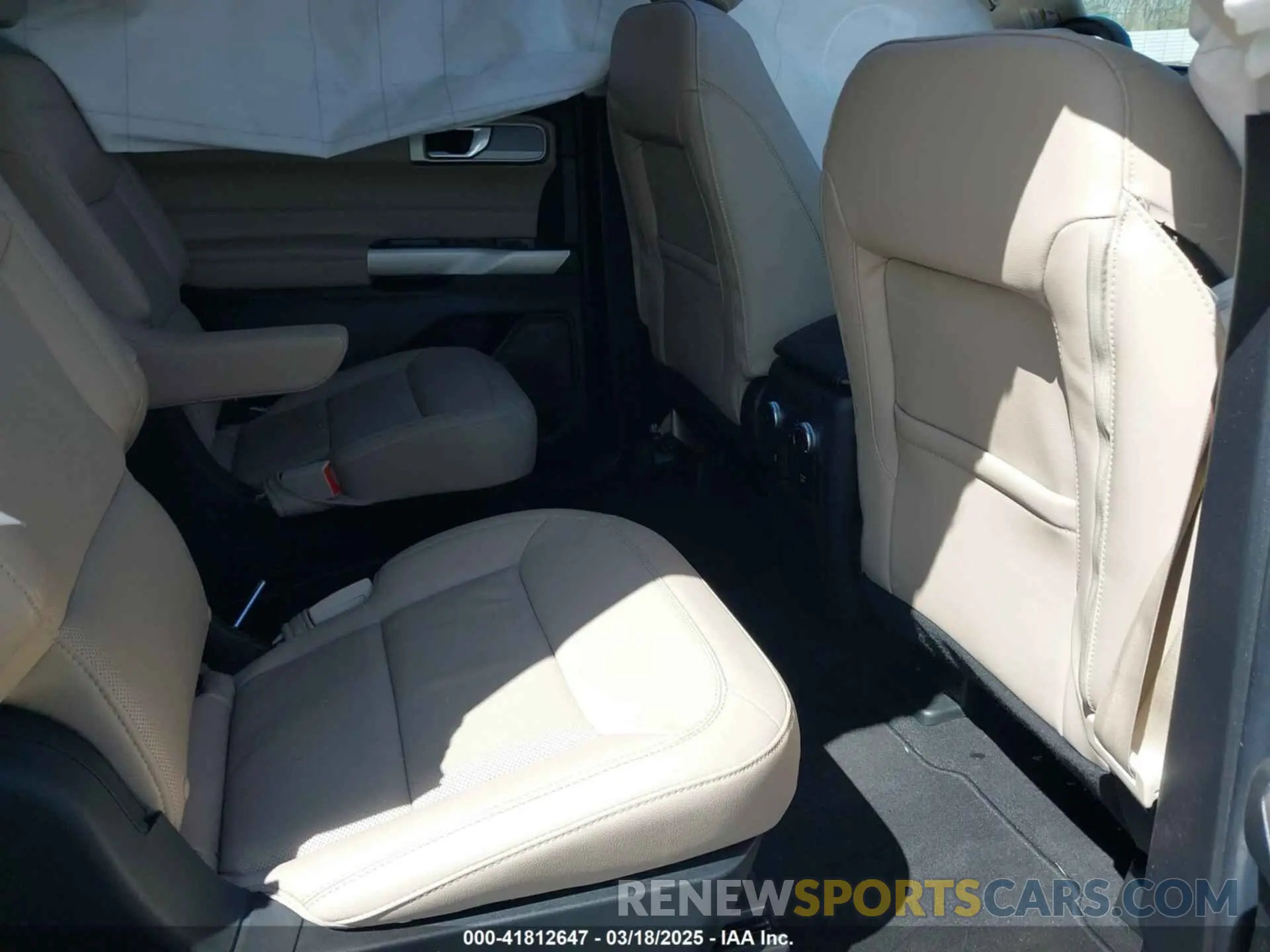 8 Photograph of a damaged car 1FMSK7FH7MGC17885 FORD EXPLORER 2021