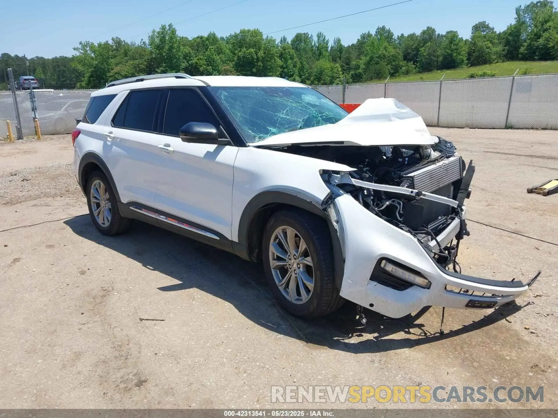 1 Photograph of a damaged car 1FMSK7FHXMGB03671 FORD EXPLORER 2021