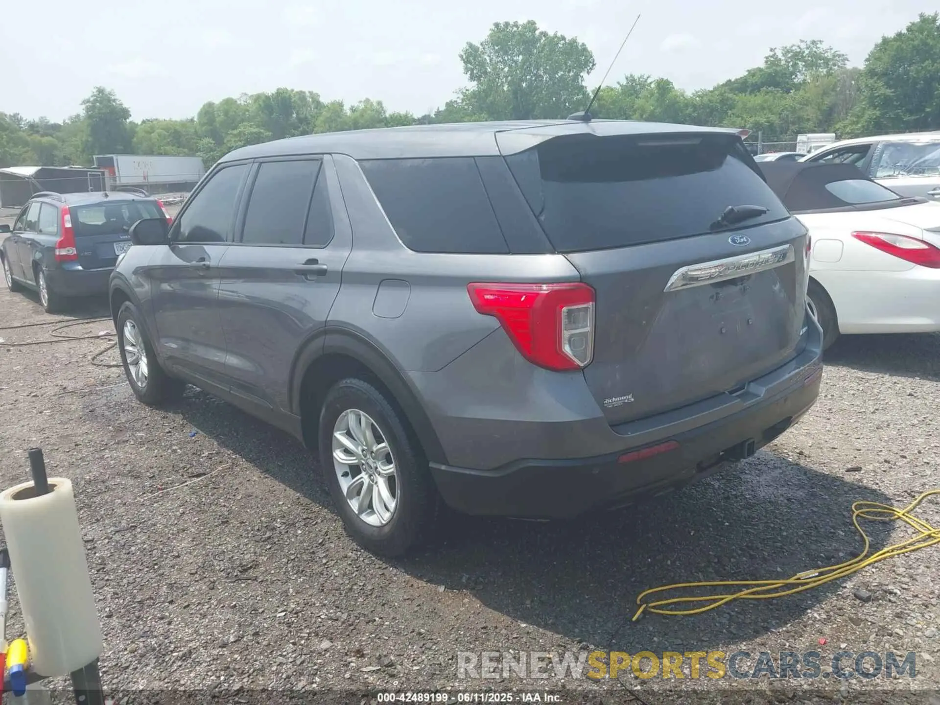 3 Photograph of a damaged car 1FMSK8BB9MGC20830 FORD EXPLORER 2021