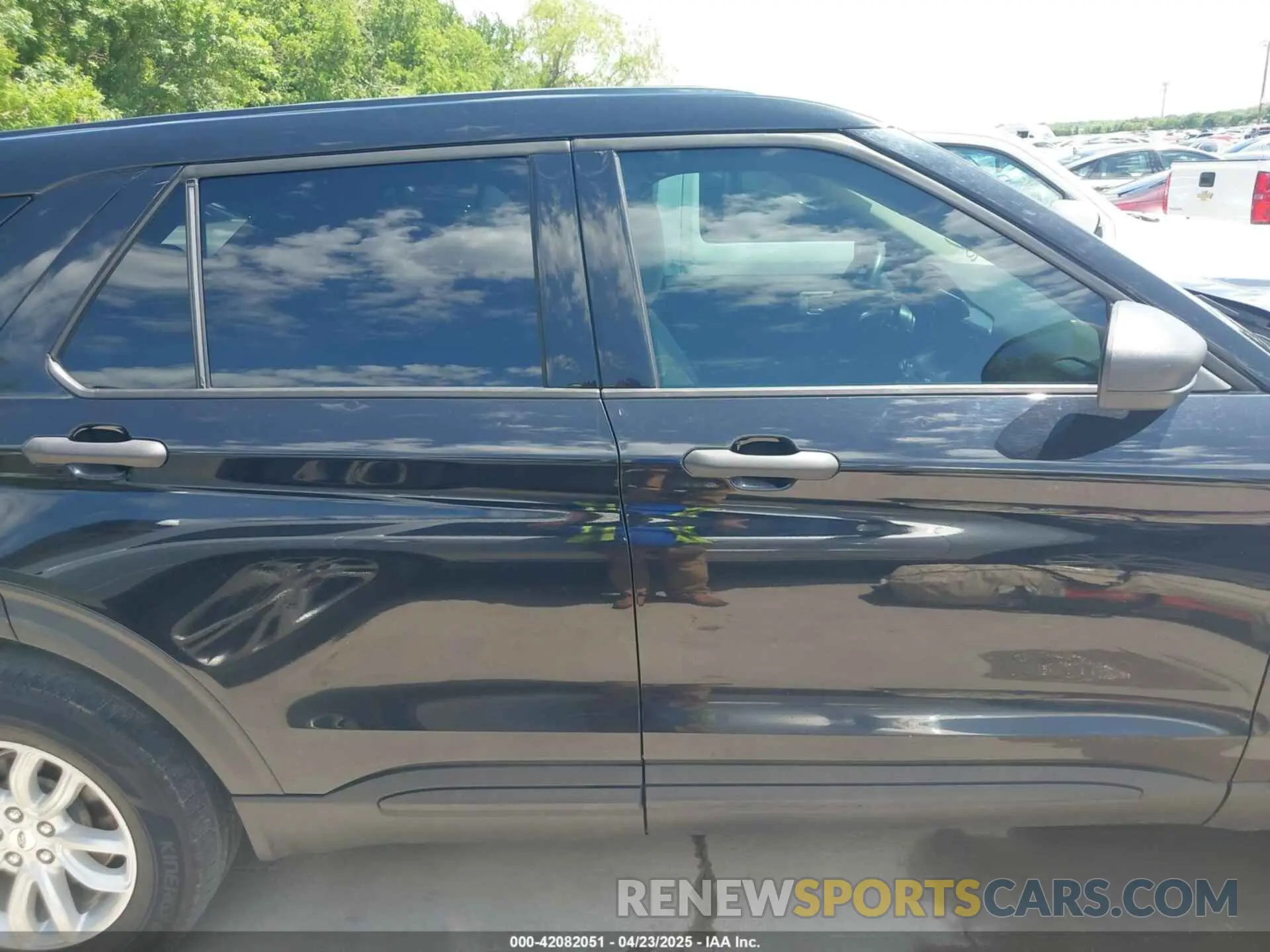 13 Photograph of a damaged car 1FMSK8BH0MGA04305 FORD EXPLORER 2021