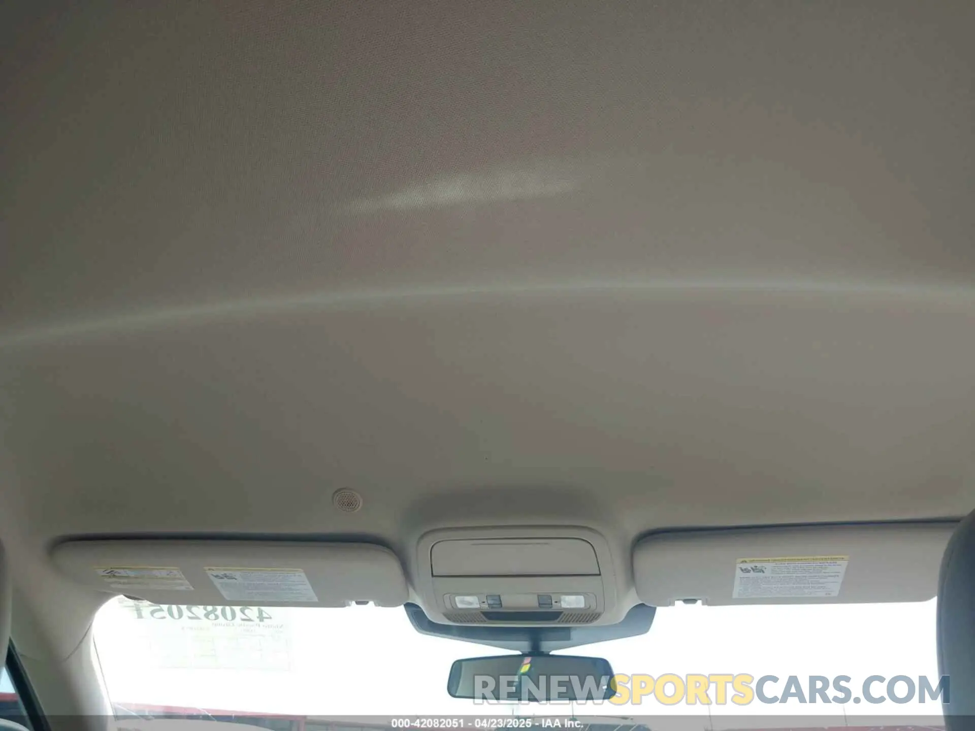18 Photograph of a damaged car 1FMSK8BH0MGA04305 FORD EXPLORER 2021