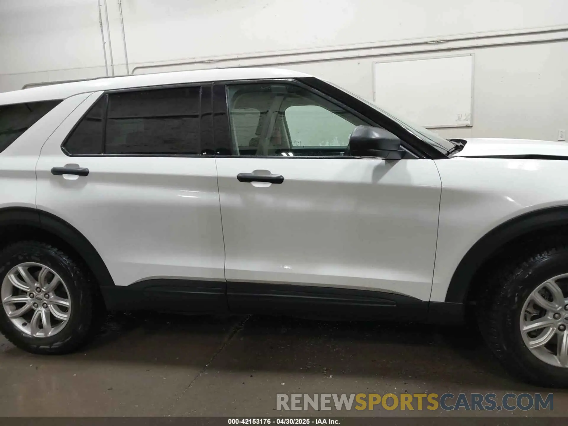 13 Photograph of a damaged car 1FMSK8BH2MGA72654 FORD EXPLORER 2021