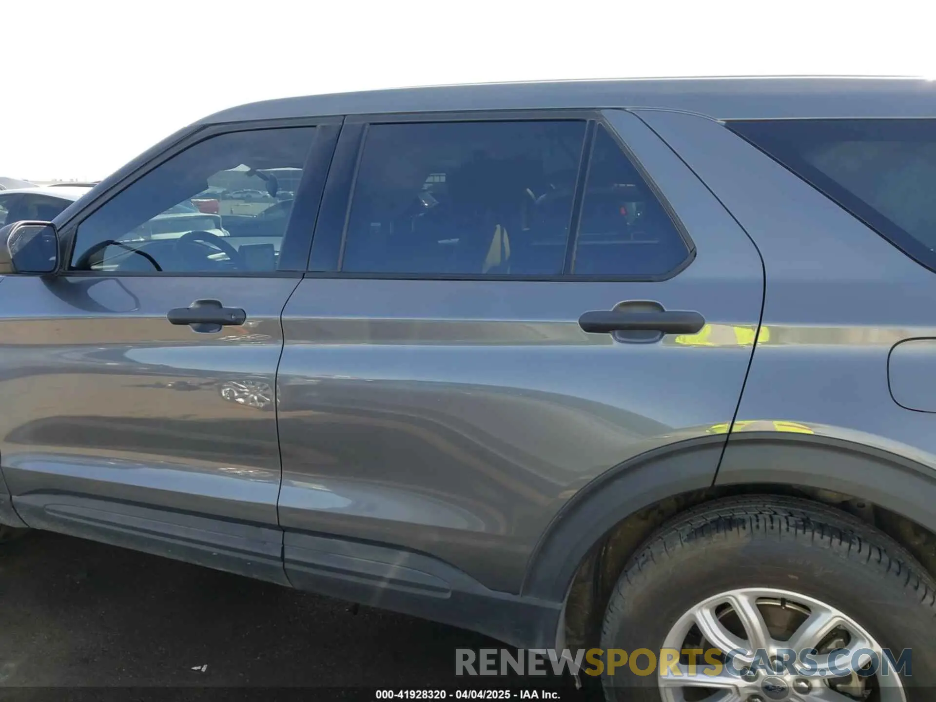 15 Photograph of a damaged car 1FMSK8BH8MGA30862 FORD EXPLORER 2021