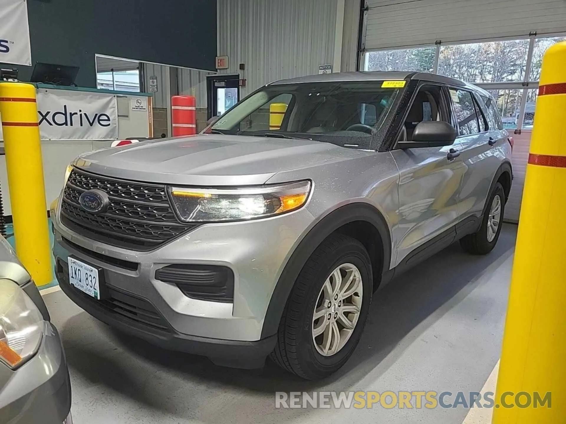 11 Photograph of a damaged car 1FMSK8BH9MGA87622 FORD EXPLORER 2021