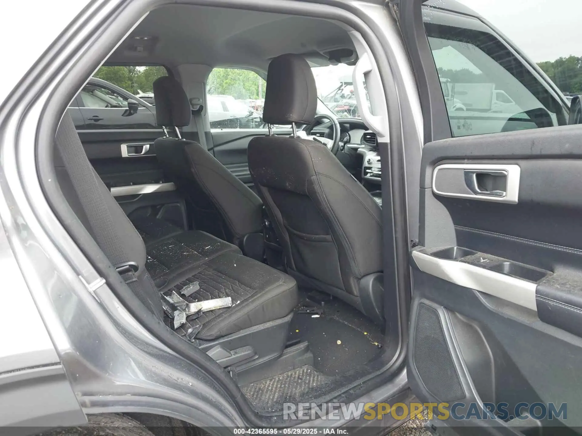 8 Photograph of a damaged car 1FMSK8DH0MGA55364 FORD EXPLORER 2021