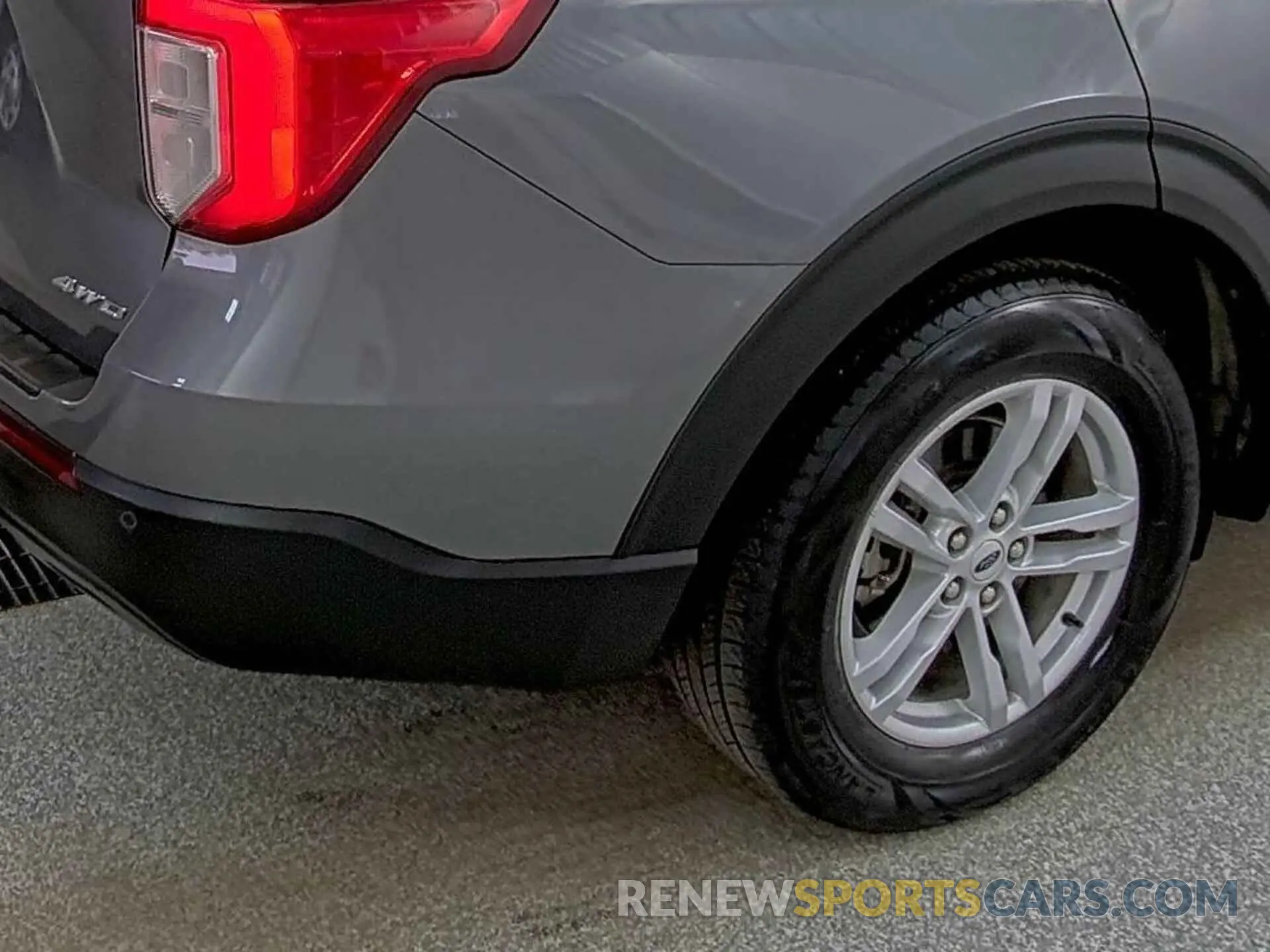 9 Photograph of a damaged car 1FMSK8DH0MGA96772 FORD EXPLORER 2021