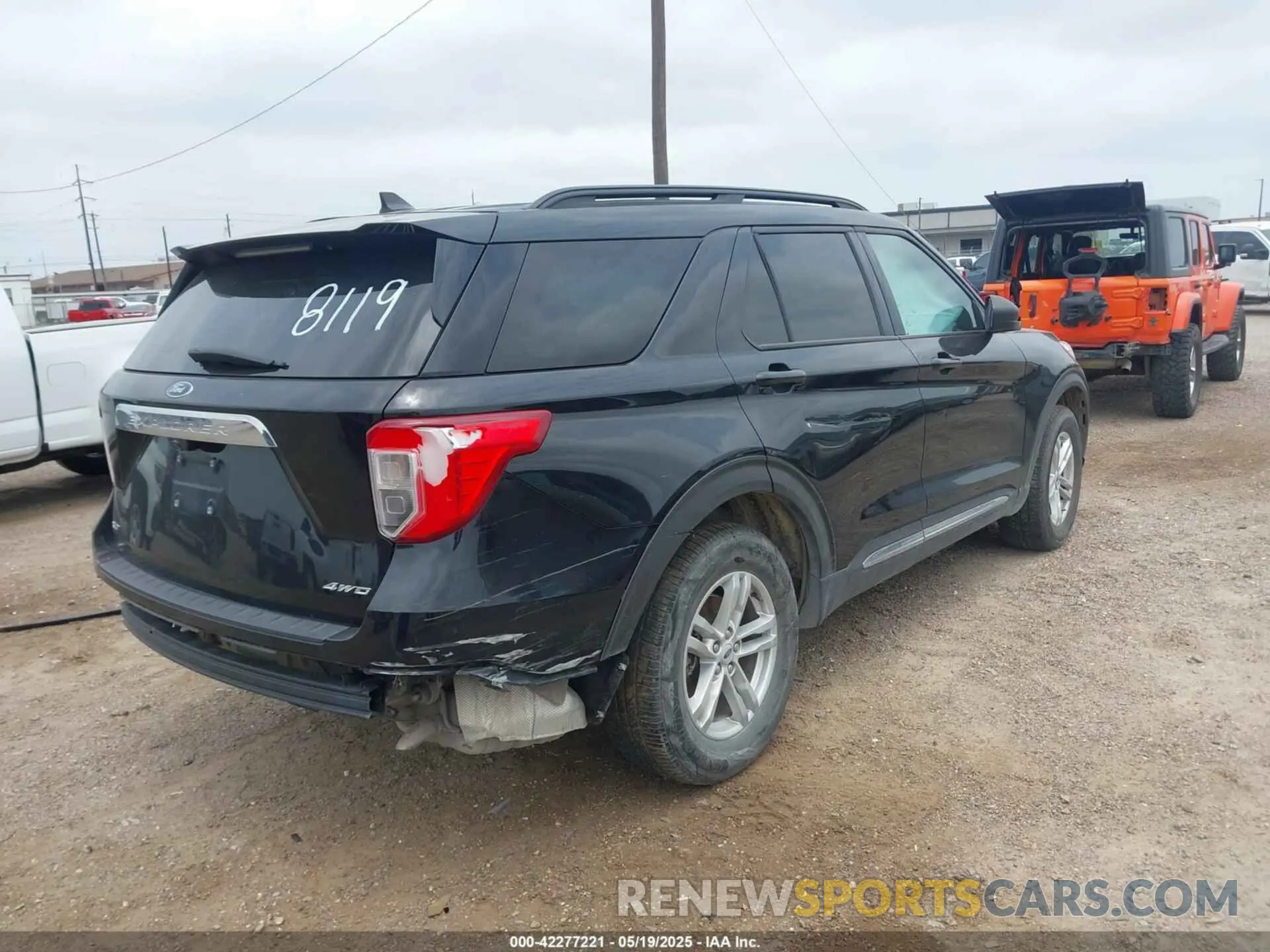 4 Photograph of a damaged car 1FMSK8DH0MGB98119 FORD EXPLORER 2021