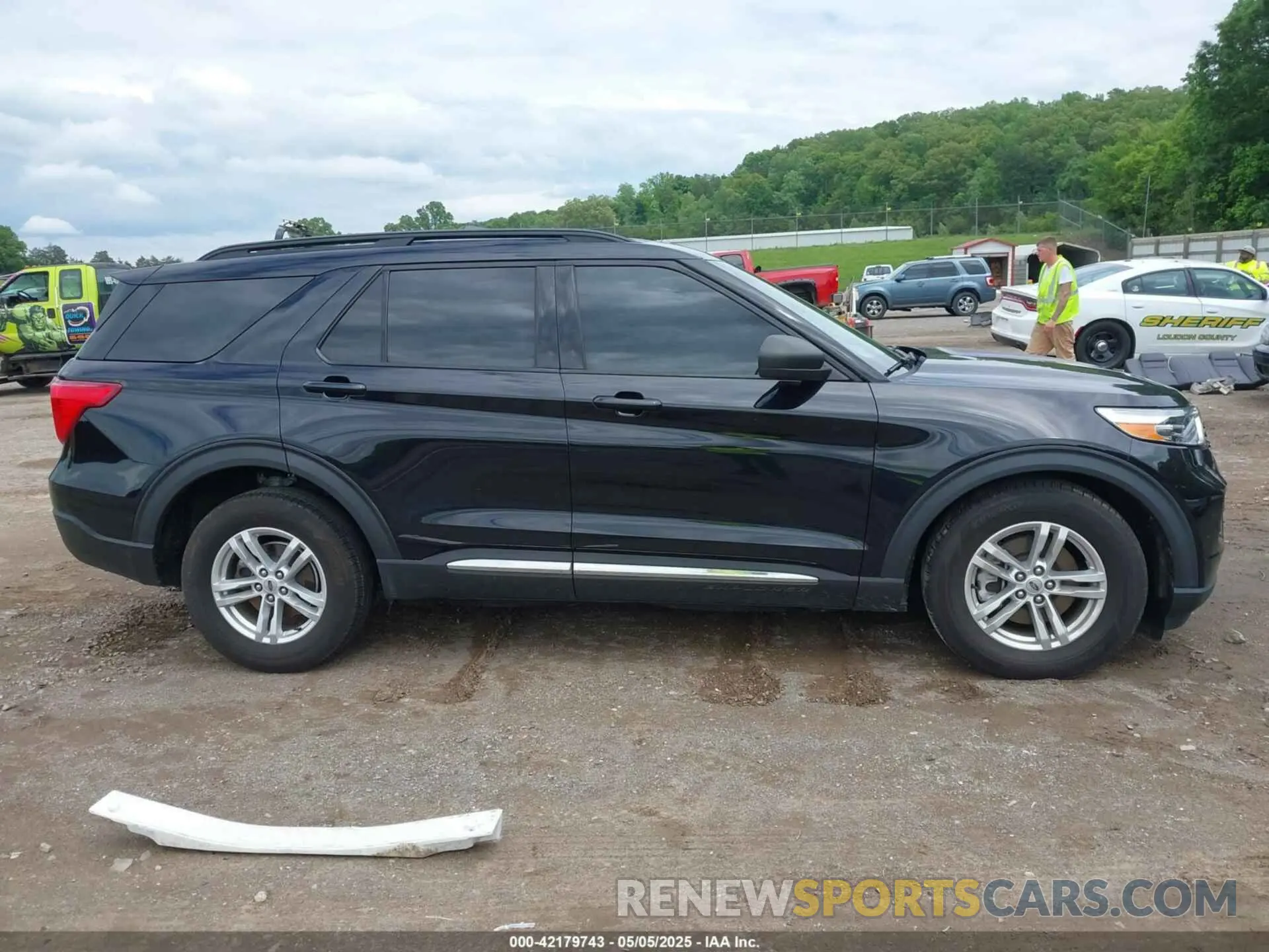 13 Photograph of a damaged car 1FMSK8DH1MGA53011 FORD EXPLORER 2021