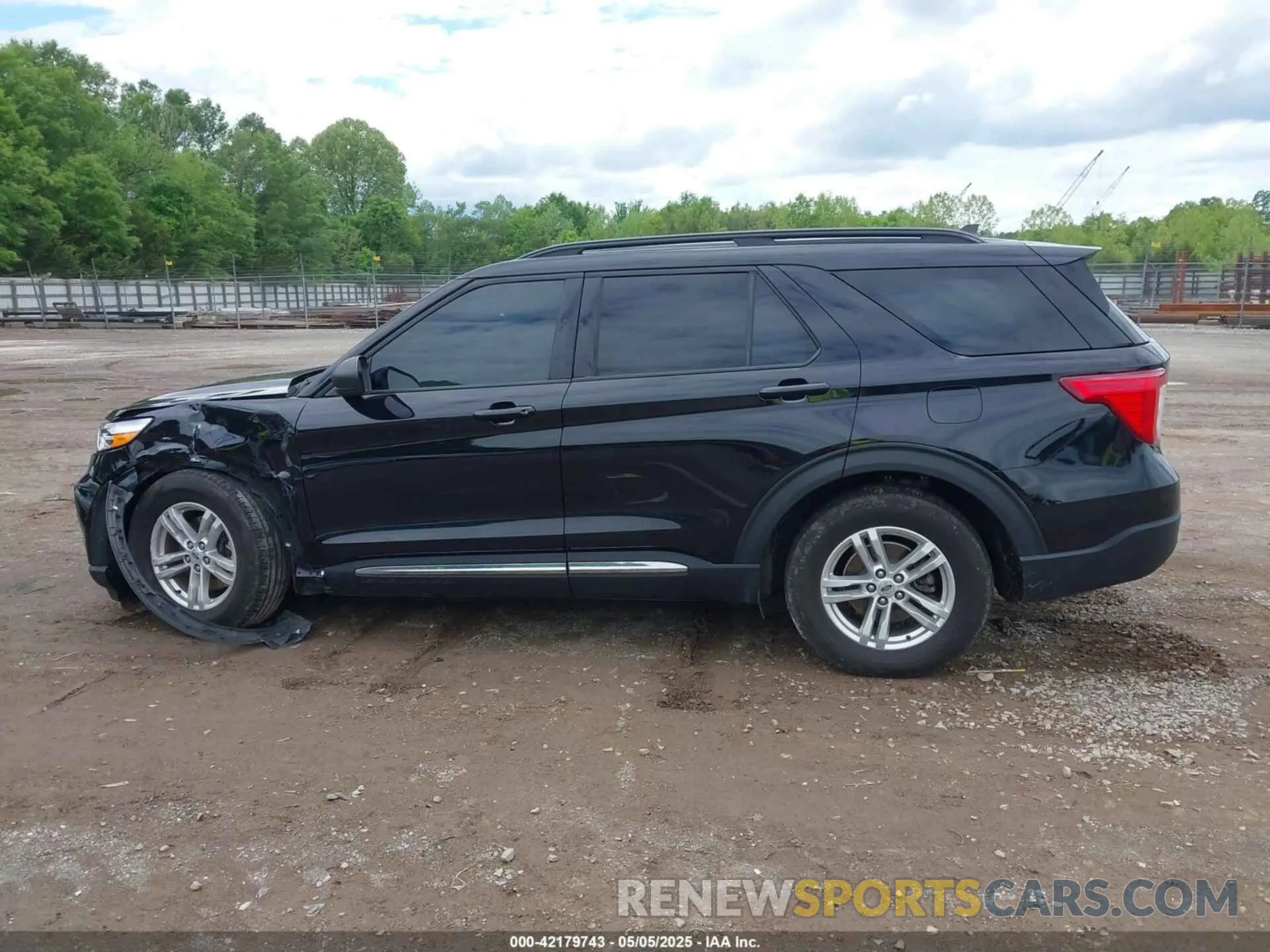 14 Photograph of a damaged car 1FMSK8DH1MGA53011 FORD EXPLORER 2021