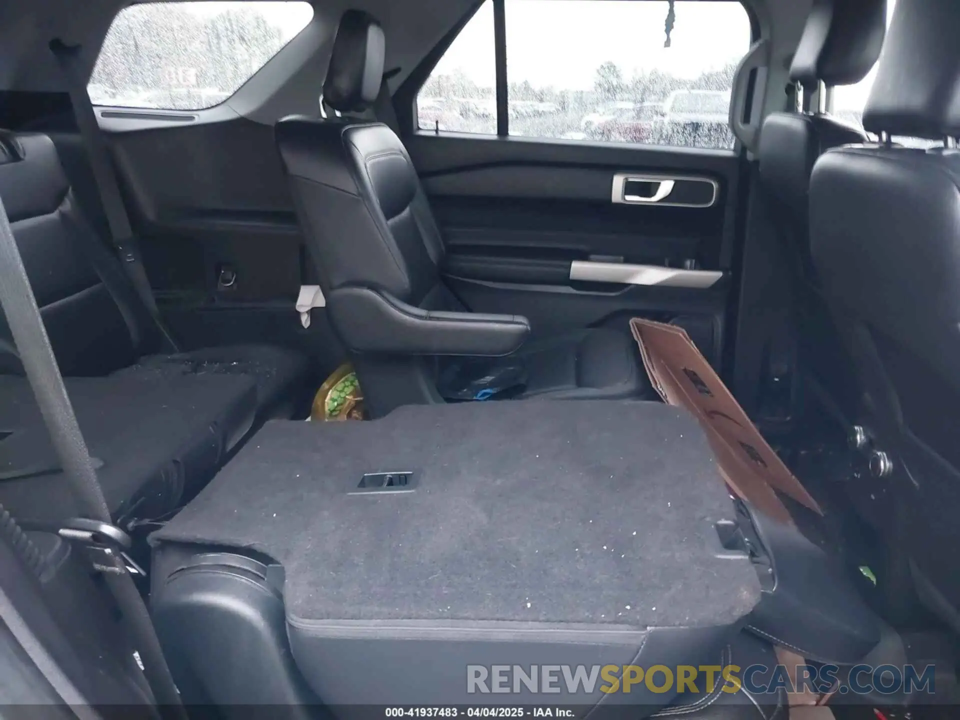 8 Photograph of a damaged car 1FMSK8DH2MGA10393 FORD EXPLORER 2021