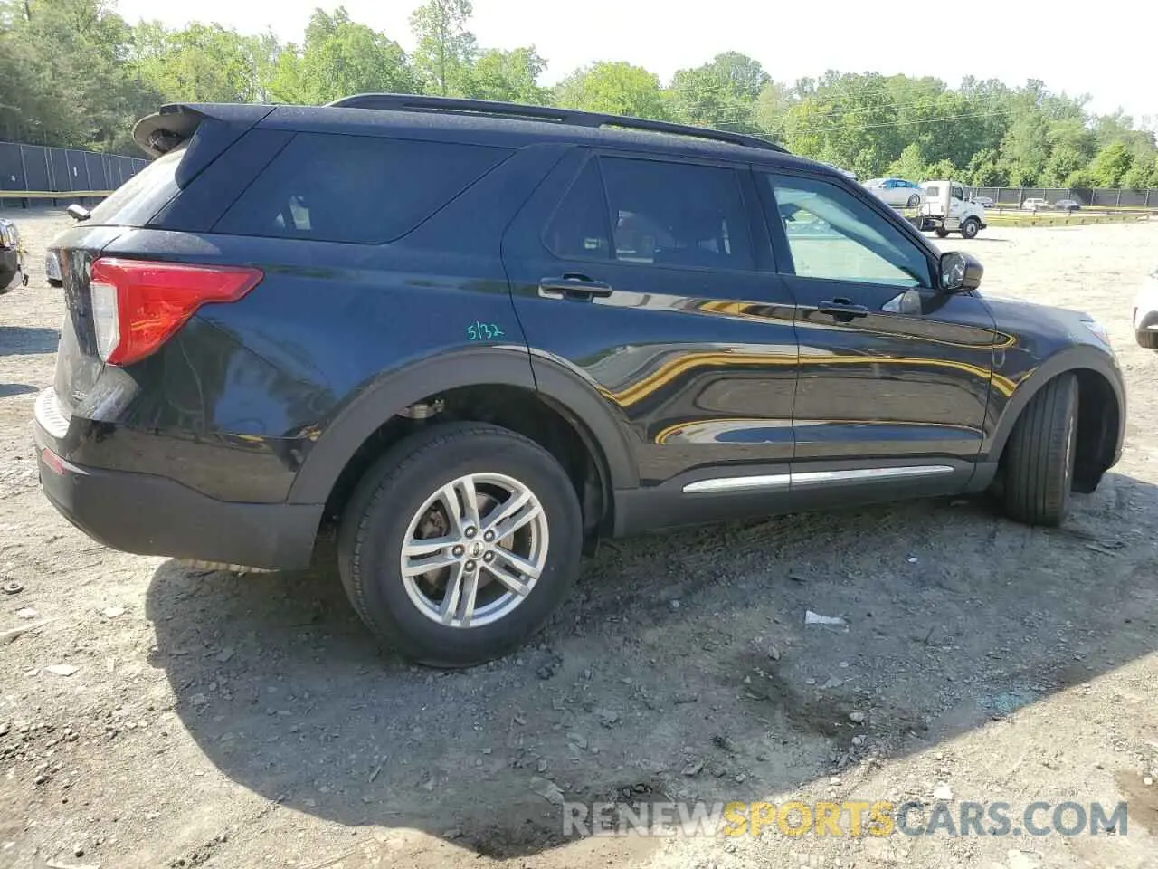 3 Photograph of a damaged car 1FMSK8DH2MGA58606 FORD EXPLORER 2021