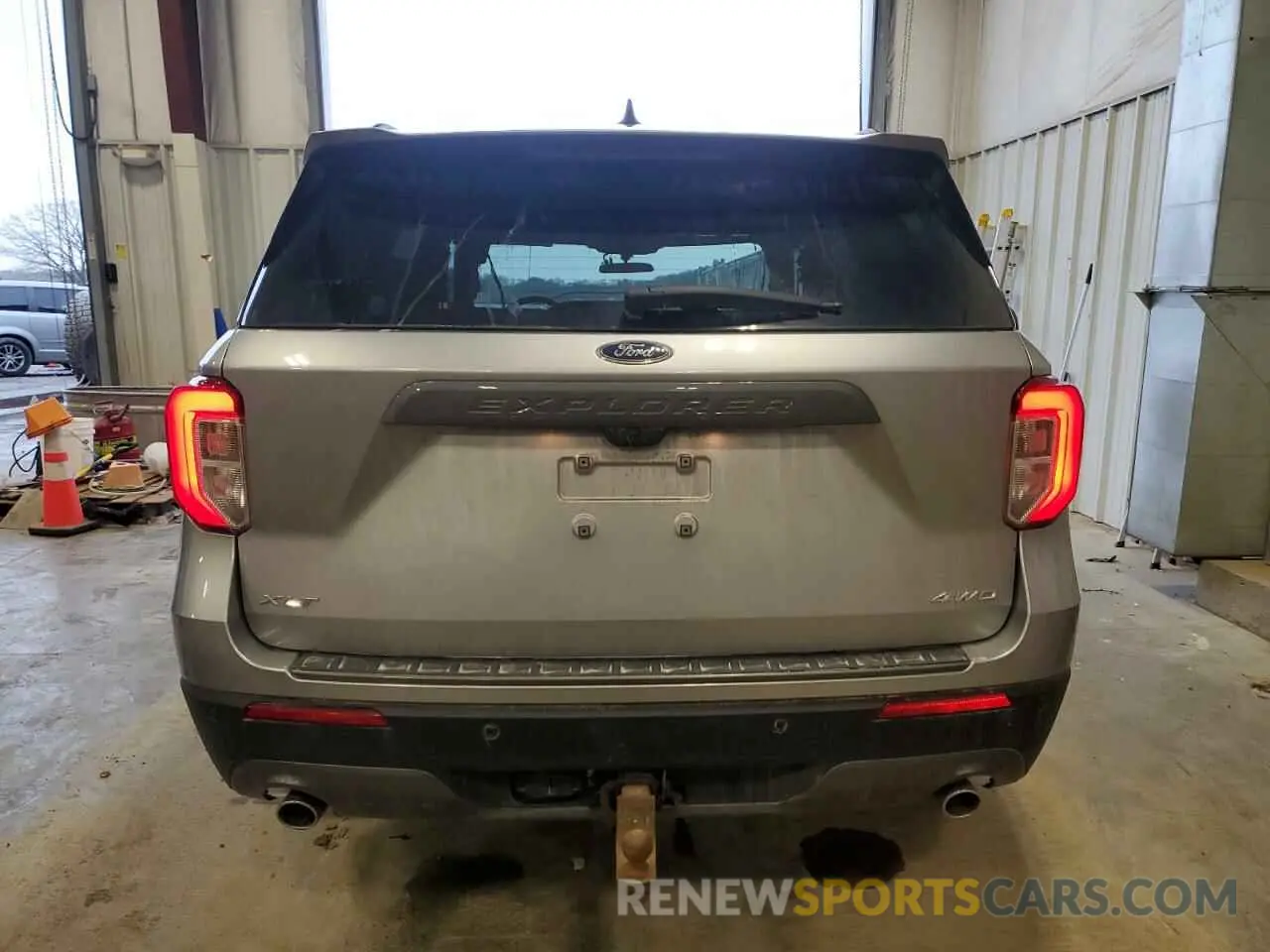6 Photograph of a damaged car 1FMSK8DH2MGB58320 FORD EXPLORER 2021