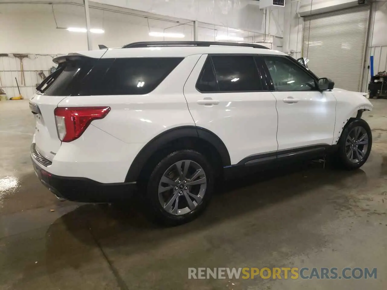 3 Photograph of a damaged car 1FMSK8DH3MGB14598 FORD EXPLORER 2021