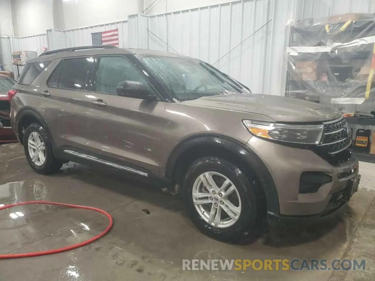 4 Photograph of a damaged car 1FMSK8DH3MGB38531 FORD EXPLORER 2021