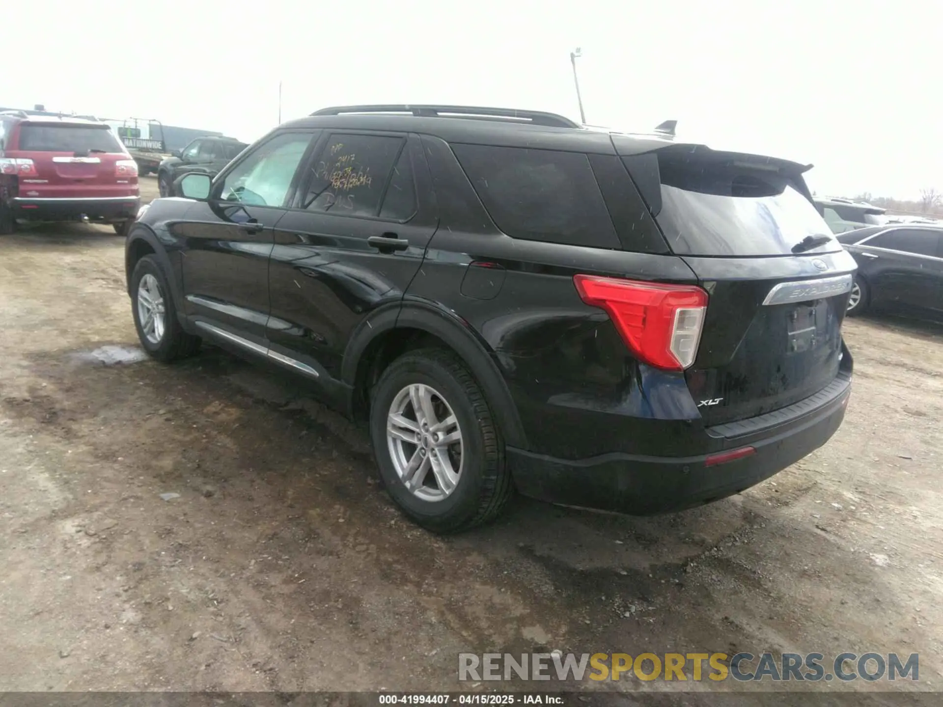3 Photograph of a damaged car 1FMSK8DH3MGB42417 FORD EXPLORER 2021