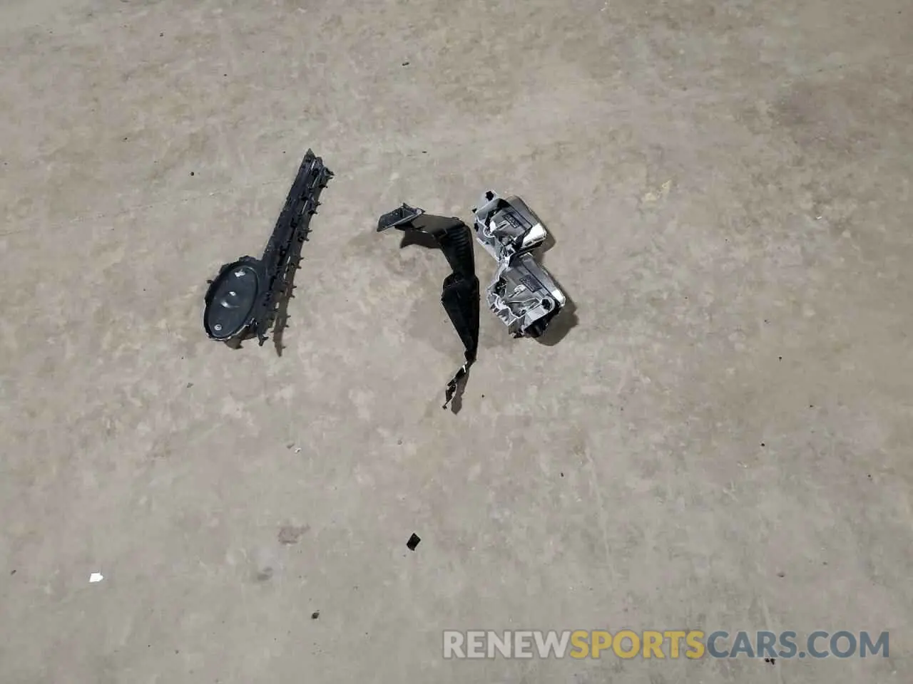 13 Photograph of a damaged car 1FMSK8DH3MGC07511 FORD EXPLORER 2021