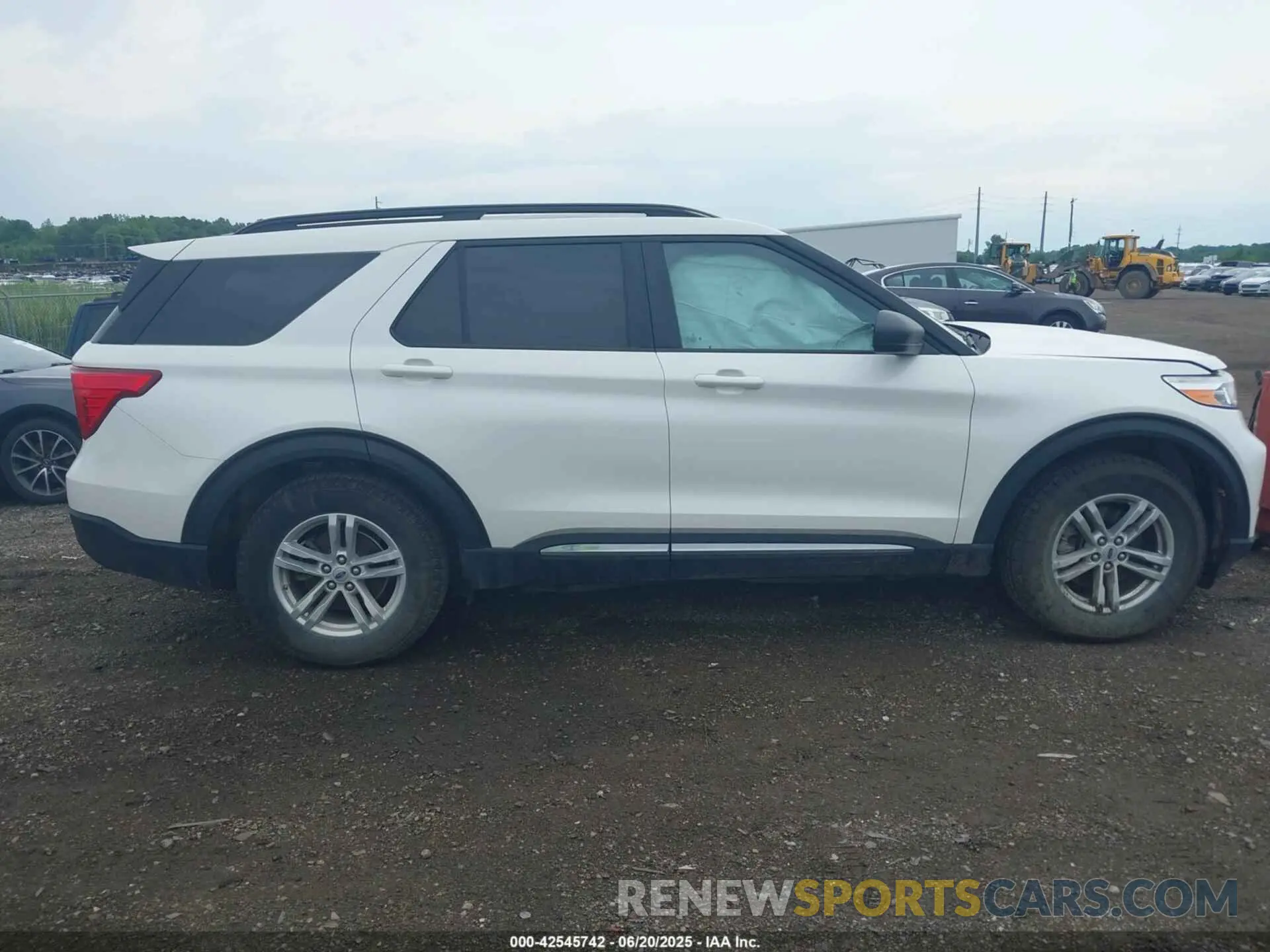 13 Photograph of a damaged car 1FMSK8DH4MGA49664 FORD EXPLORER 2021