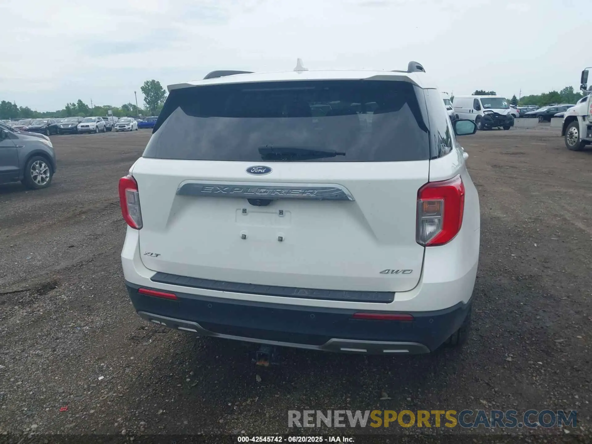 16 Photograph of a damaged car 1FMSK8DH4MGA49664 FORD EXPLORER 2021