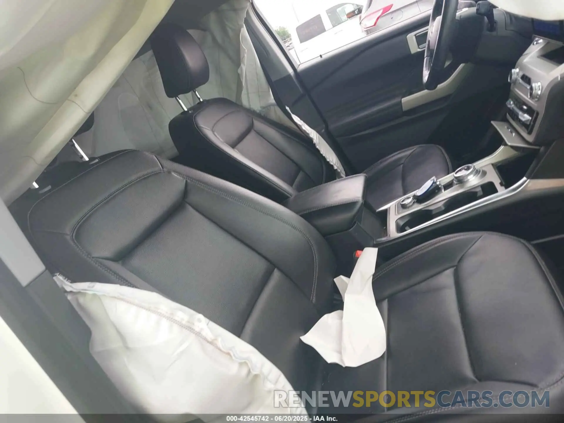5 Photograph of a damaged car 1FMSK8DH4MGA49664 FORD EXPLORER 2021