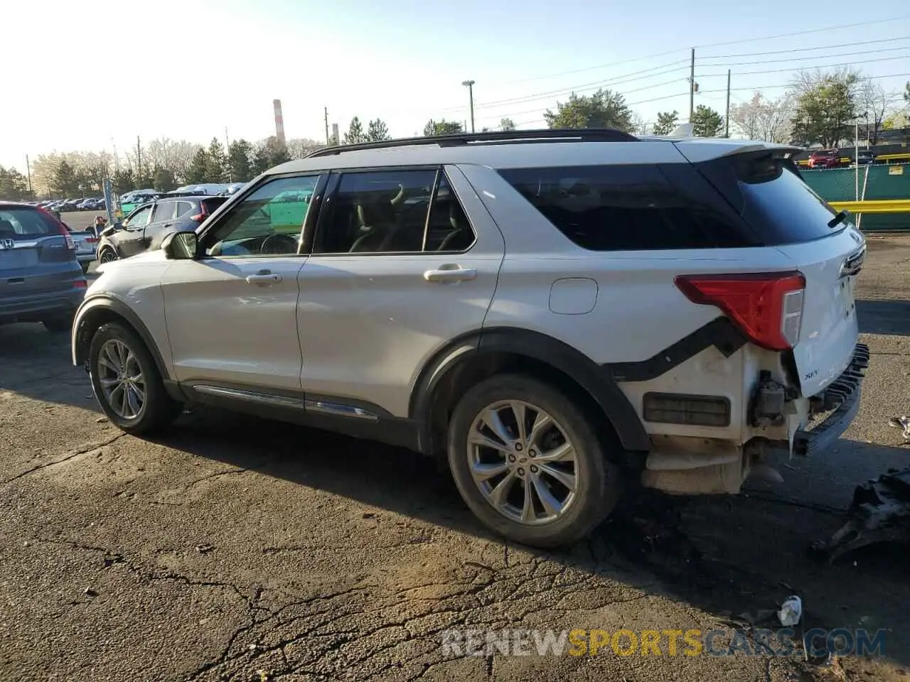 2 Photograph of a damaged car 1FMSK8DH4MGA53536 FORD EXPLORER 2021