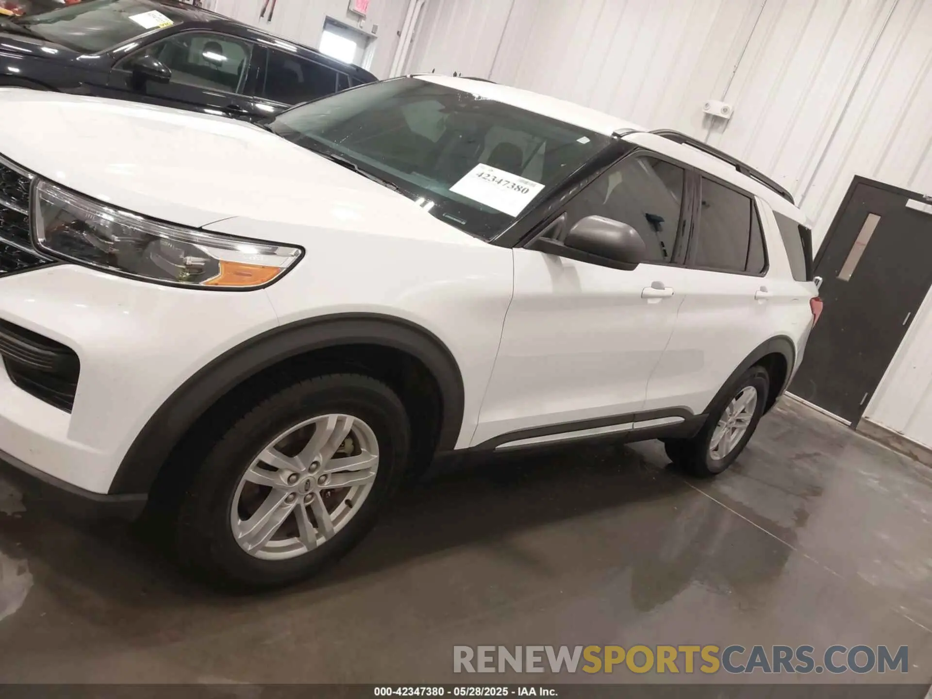 14 Photograph of a damaged car 1FMSK8DH4MGA61877 FORD EXPLORER 2021