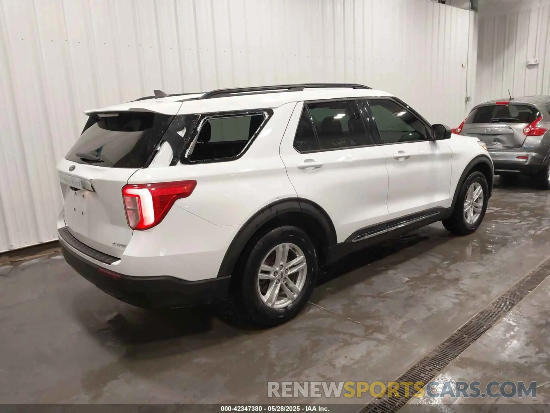 4 Photograph of a damaged car 1FMSK8DH4MGA61877 FORD EXPLORER 2021