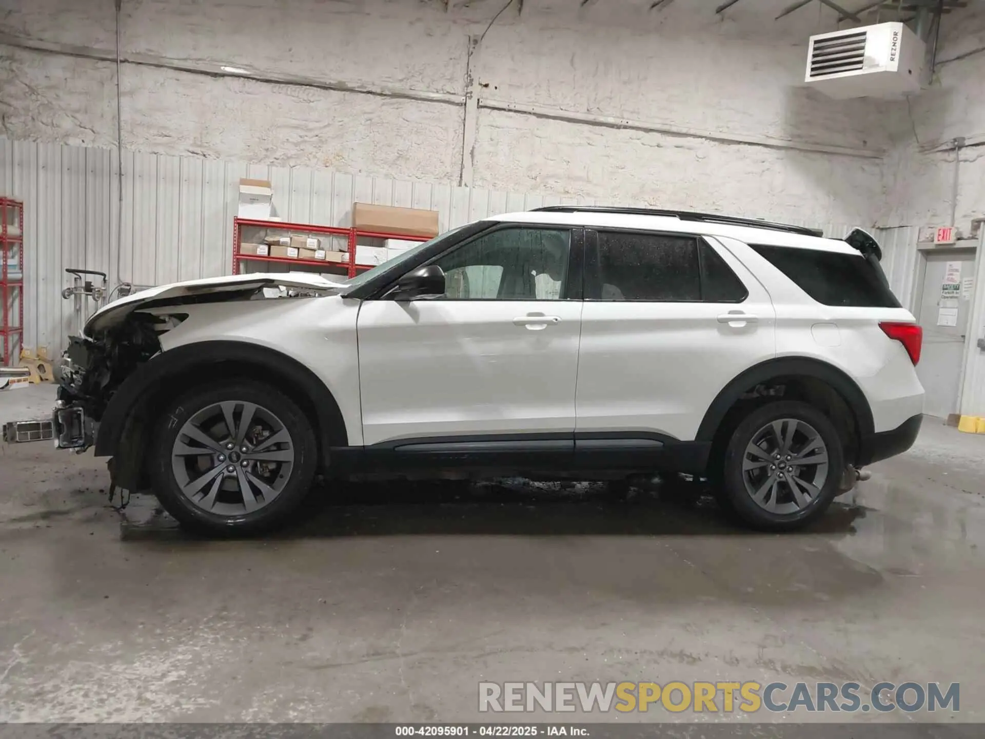 14 Photograph of a damaged car 1FMSK8DH4MGB71795 FORD EXPLORER 2021