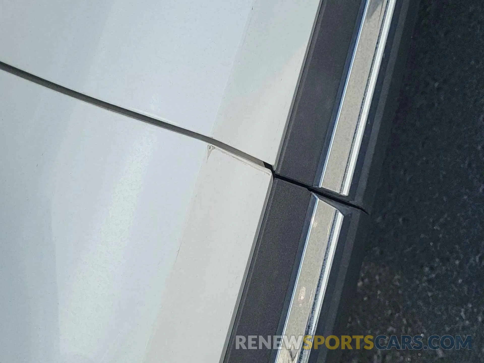 29 Photograph of a damaged car 1FMSK8DH6MGB05488 FORD EXPLORER 2021