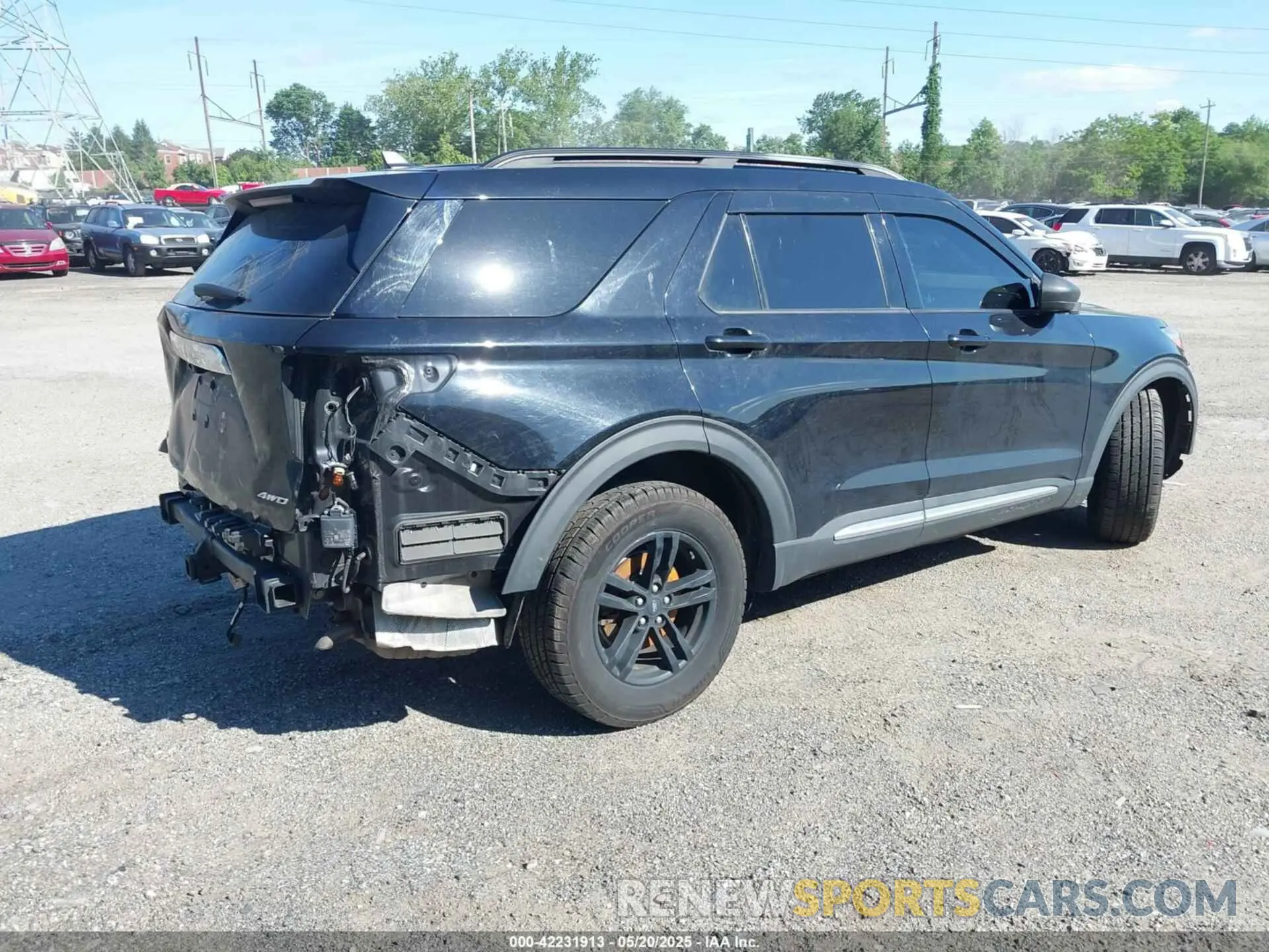 4 Photograph of a damaged car 1FMSK8DH6MGB10383 FORD EXPLORER 2021
