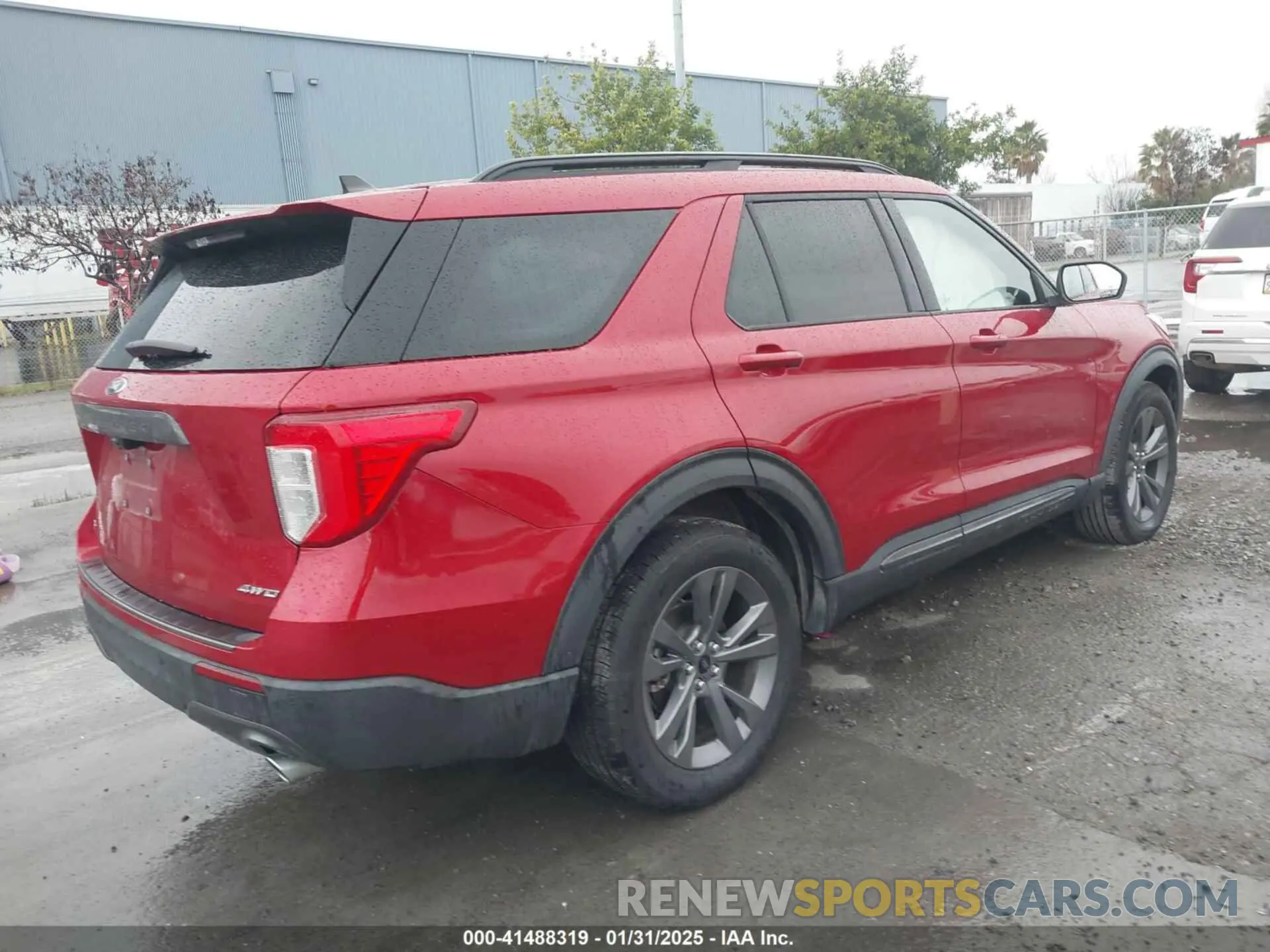 4 Photograph of a damaged car 1FMSK8DH7MGA17100 FORD EXPLORER 2021