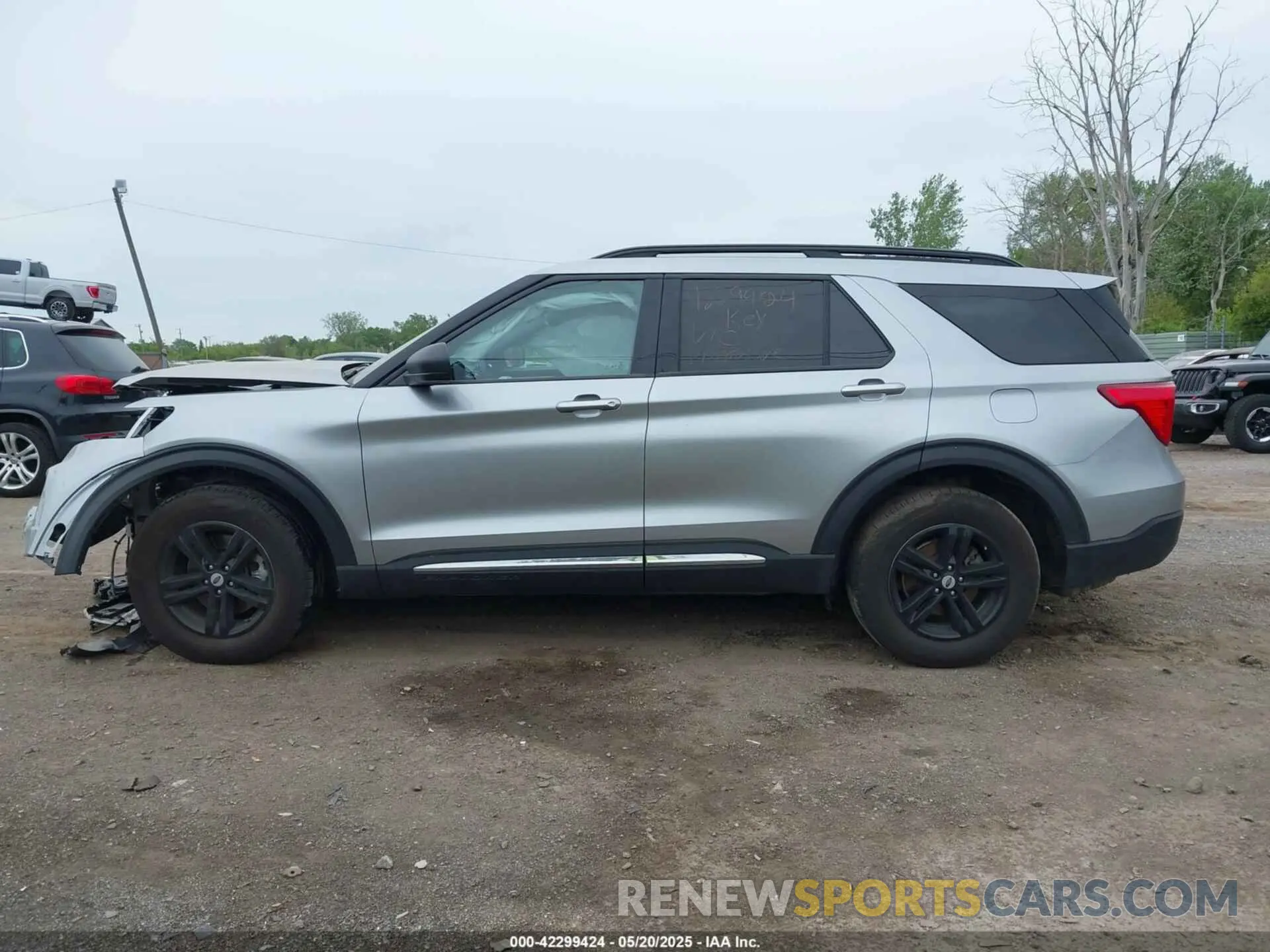 14 Photograph of a damaged car 1FMSK8DH7MGA60111 FORD EXPLORER 2021