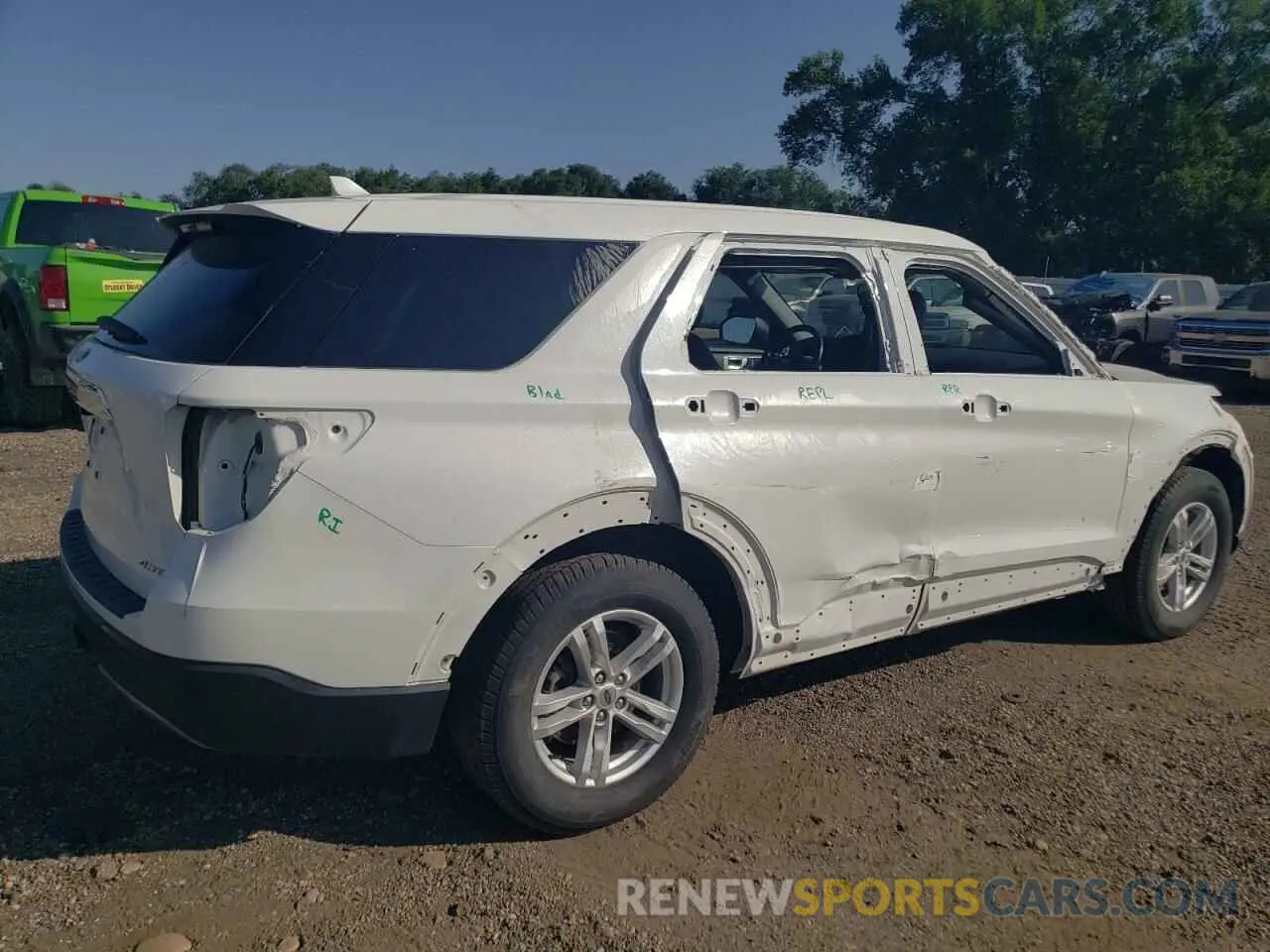 3 Photograph of a damaged car 1FMSK8DH7MGB79468 FORD EXPLORER 2021