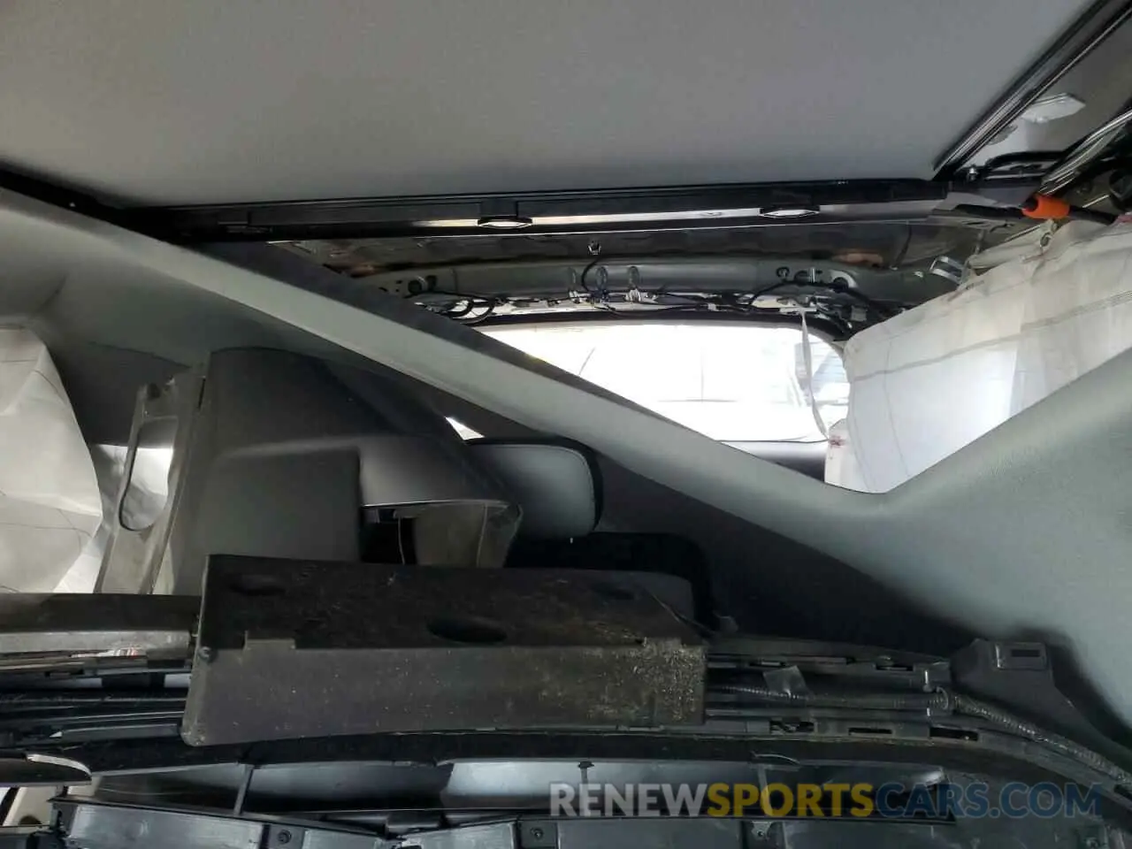 10 Photograph of a damaged car 1FMSK8DH8MGA21950 FORD EXPLORER 2021