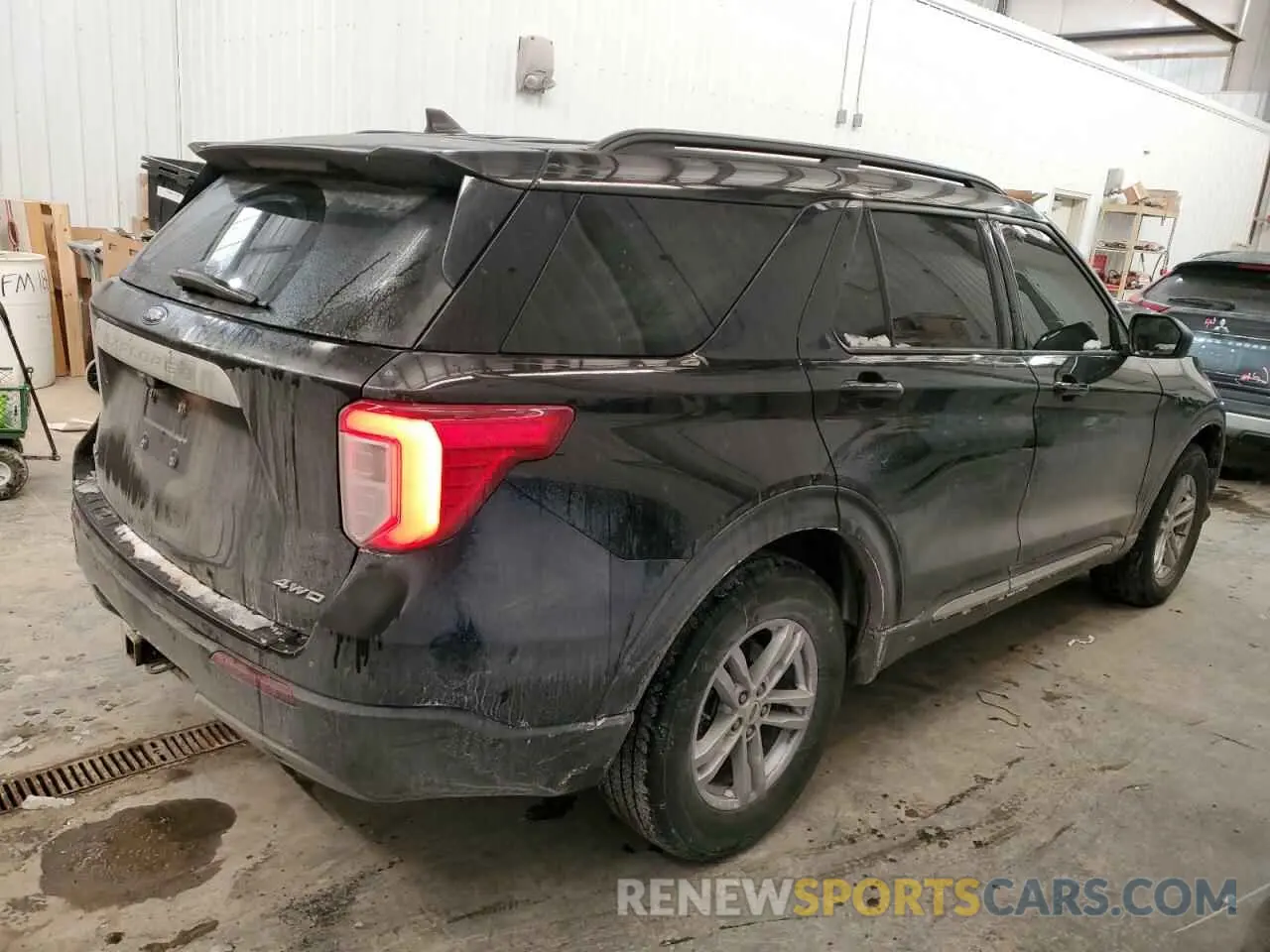 3 Photograph of a damaged car 1FMSK8DH8MGA82750 FORD EXPLORER 2021