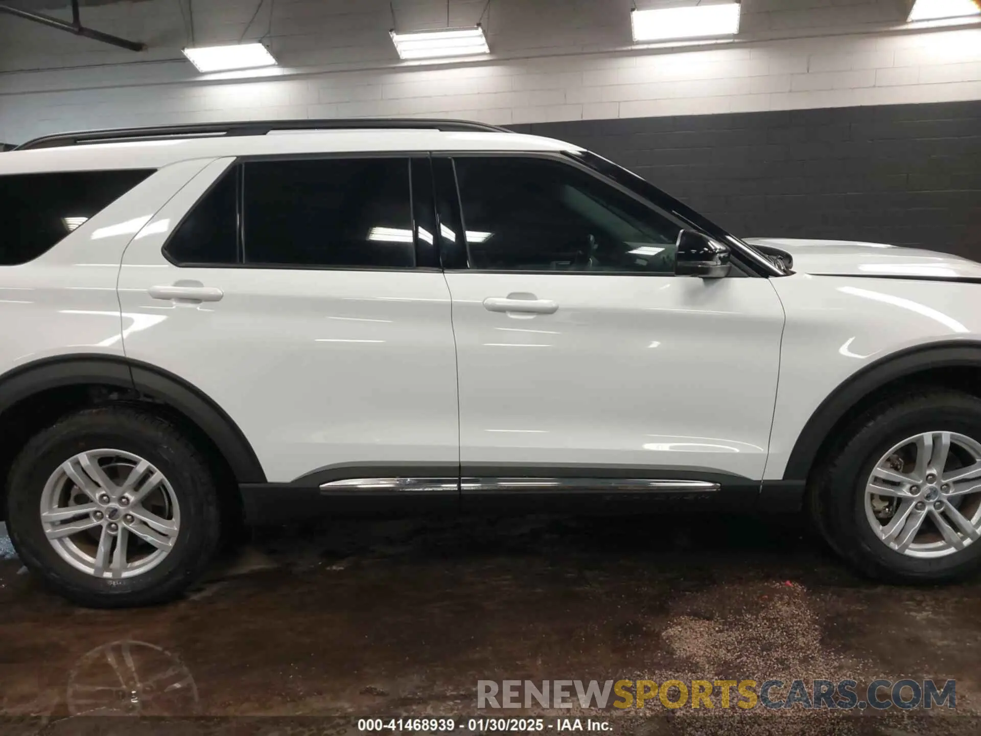 13 Photograph of a damaged car 1FMSK8DH8MGB85697 FORD EXPLORER 2021