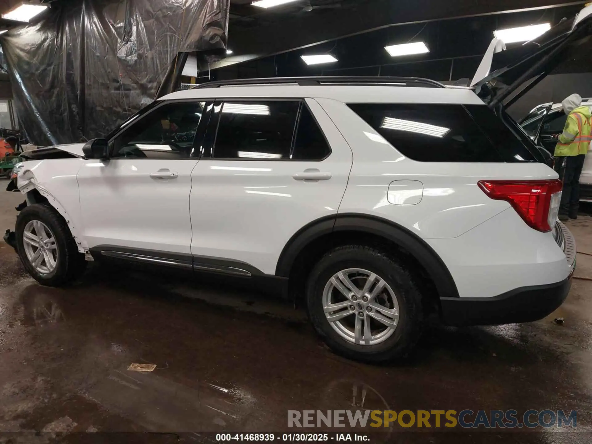 3 Photograph of a damaged car 1FMSK8DH8MGB85697 FORD EXPLORER 2021