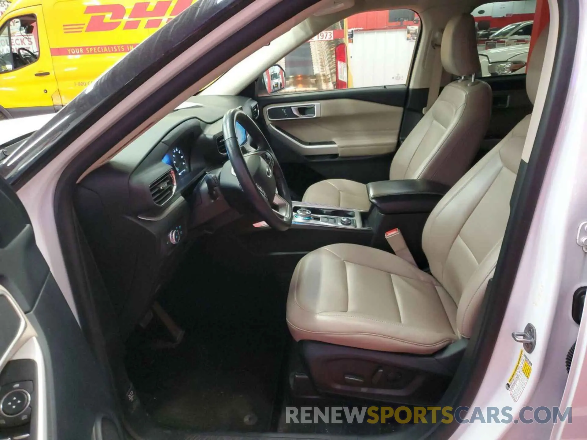 7 Photograph of a damaged car 1FMSK8DH8MGC32212 FORD EXPLORER 2021