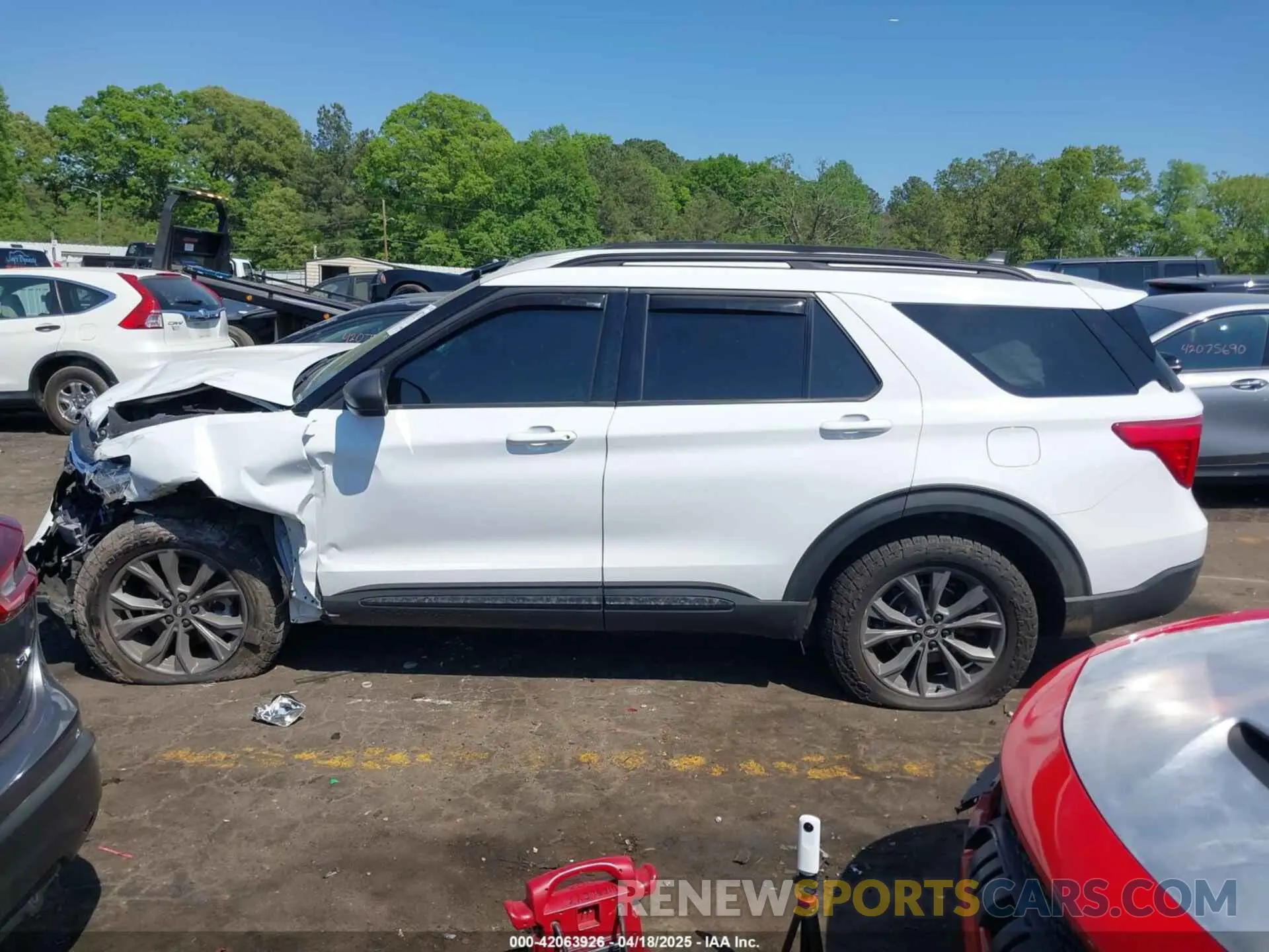 14 Photograph of a damaged car 1FMSK8DH9MGB75390 FORD EXPLORER 2021