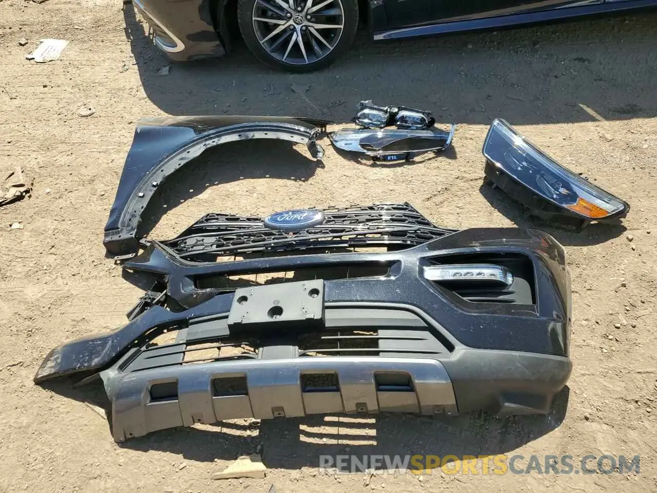 13 Photograph of a damaged car 1FMSK8DH9MGB94747 FORD EXPLORER 2021