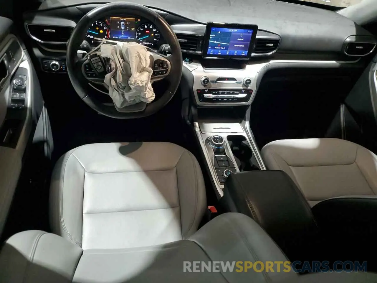 8 Photograph of a damaged car 1FMSK8DHXMGA22114 FORD EXPLORER 2021