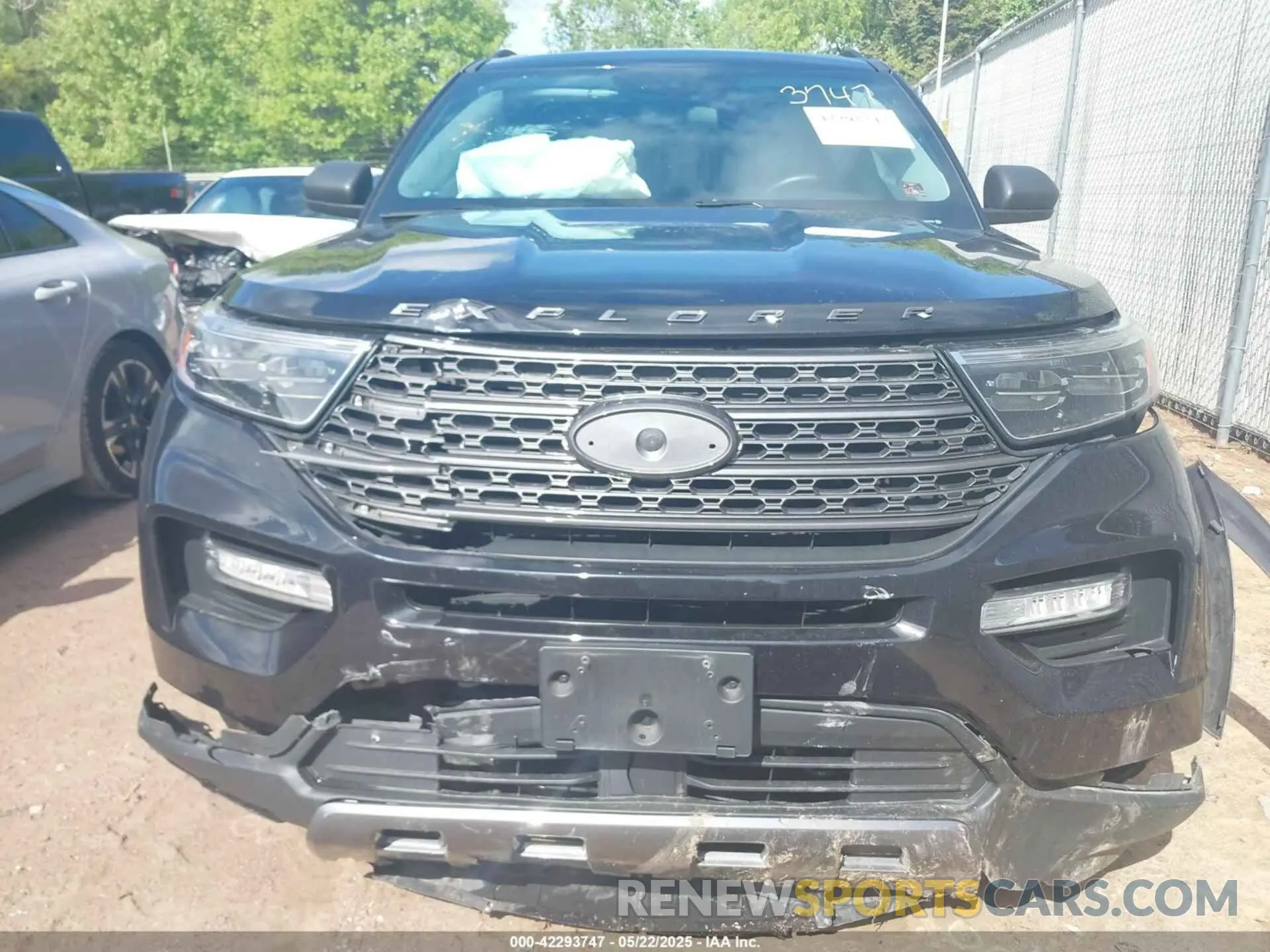 12 Photograph of a damaged car 1FMSK8DHXMGA28463 FORD EXPLORER 2021