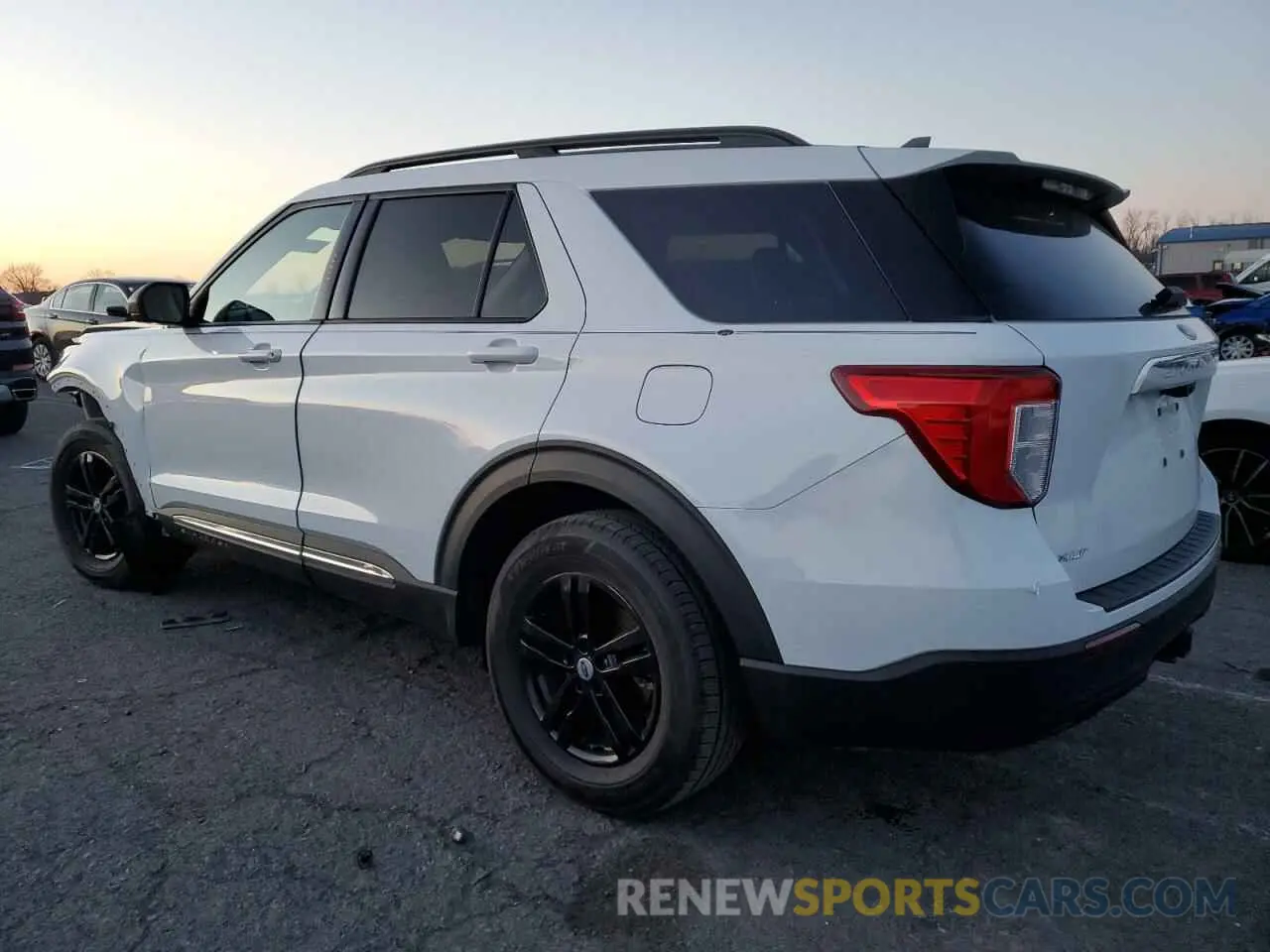 2 Photograph of a damaged car 1FMSK8DHXMGA76738 FORD EXPLORER 2021