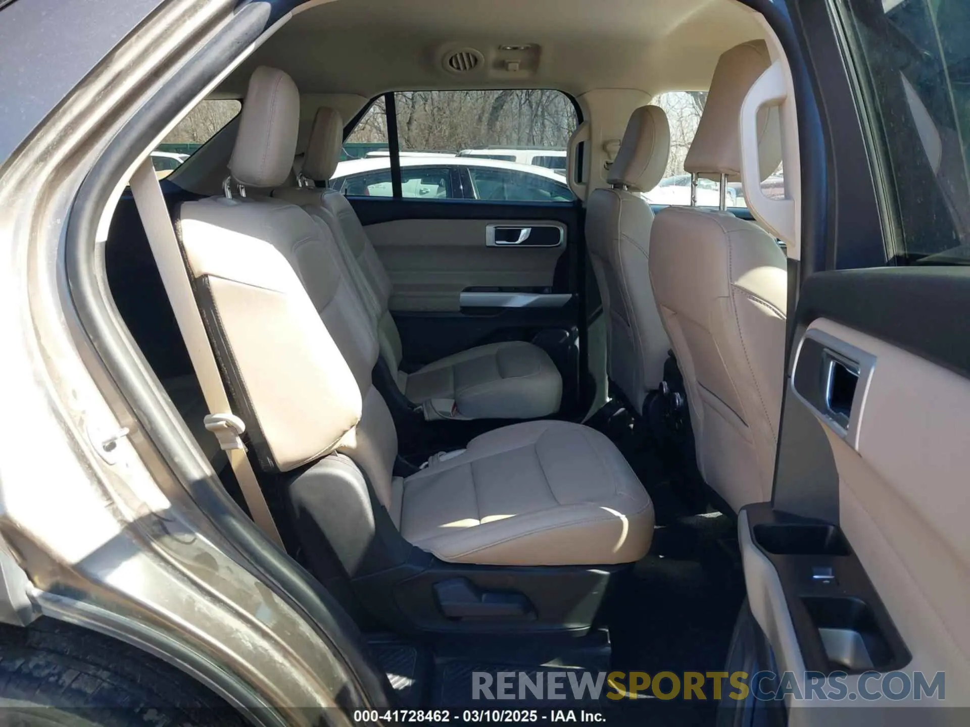 8 Photograph of a damaged car 1FMSK8DHXMGB14520 FORD EXPLORER 2021