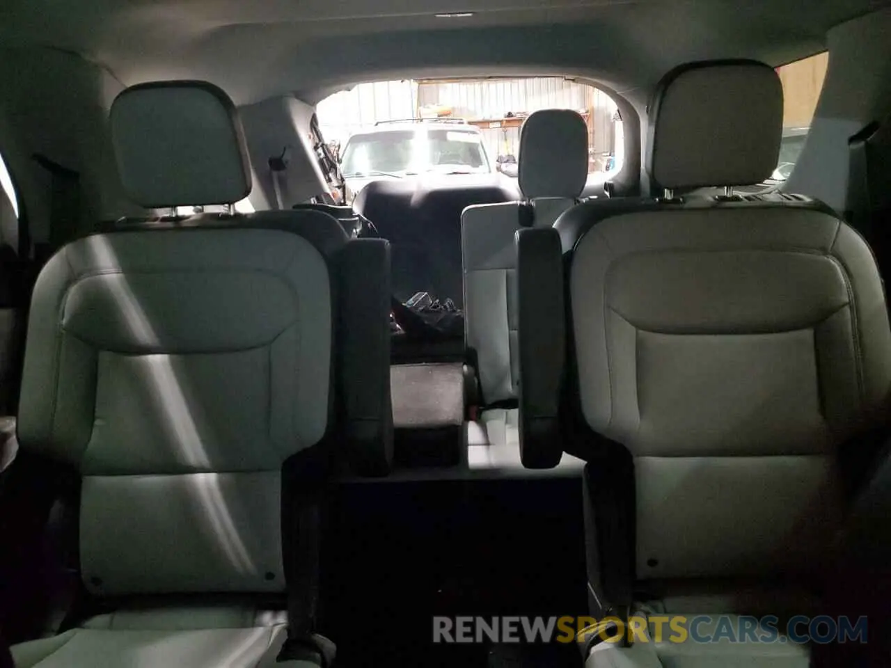 10 Photograph of a damaged car 1FMSK8DHXMGB56881 FORD EXPLORER 2021